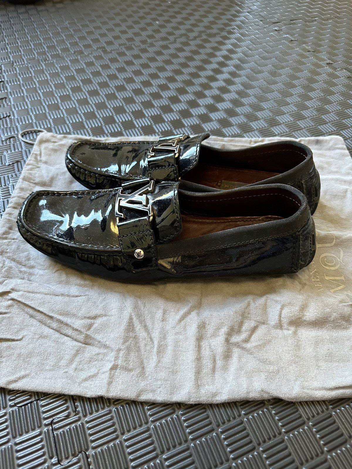 Louis Vuitton Black patent leather, Louis Vuitton drivers Size US 9 / EU 42 - 2 Thumbnail