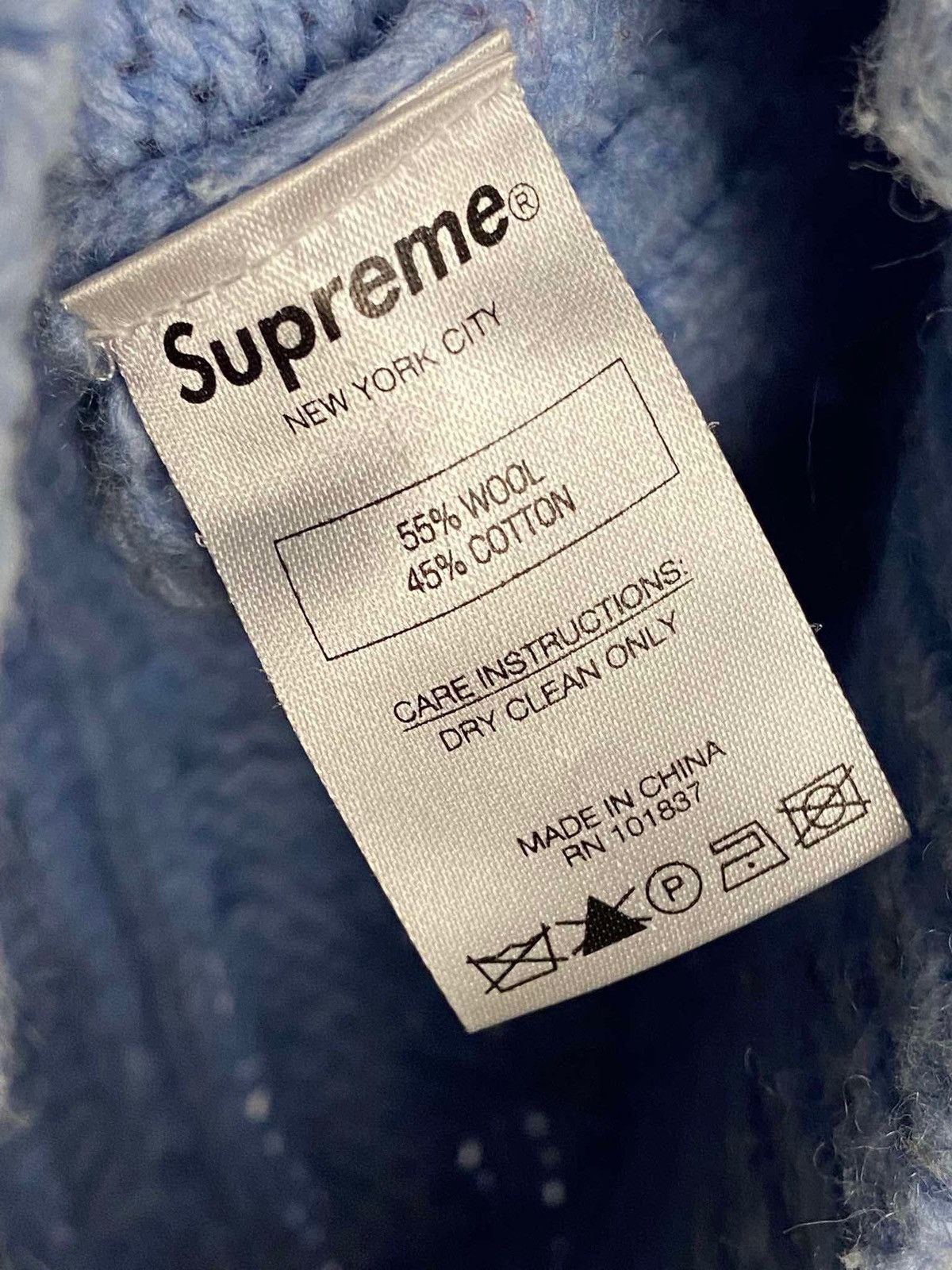 Supreme Used Supreme Cable Knit Cardigan FW2016 very rare size M Size US M / EU 48-50 / 2 - 4 Thumbnail