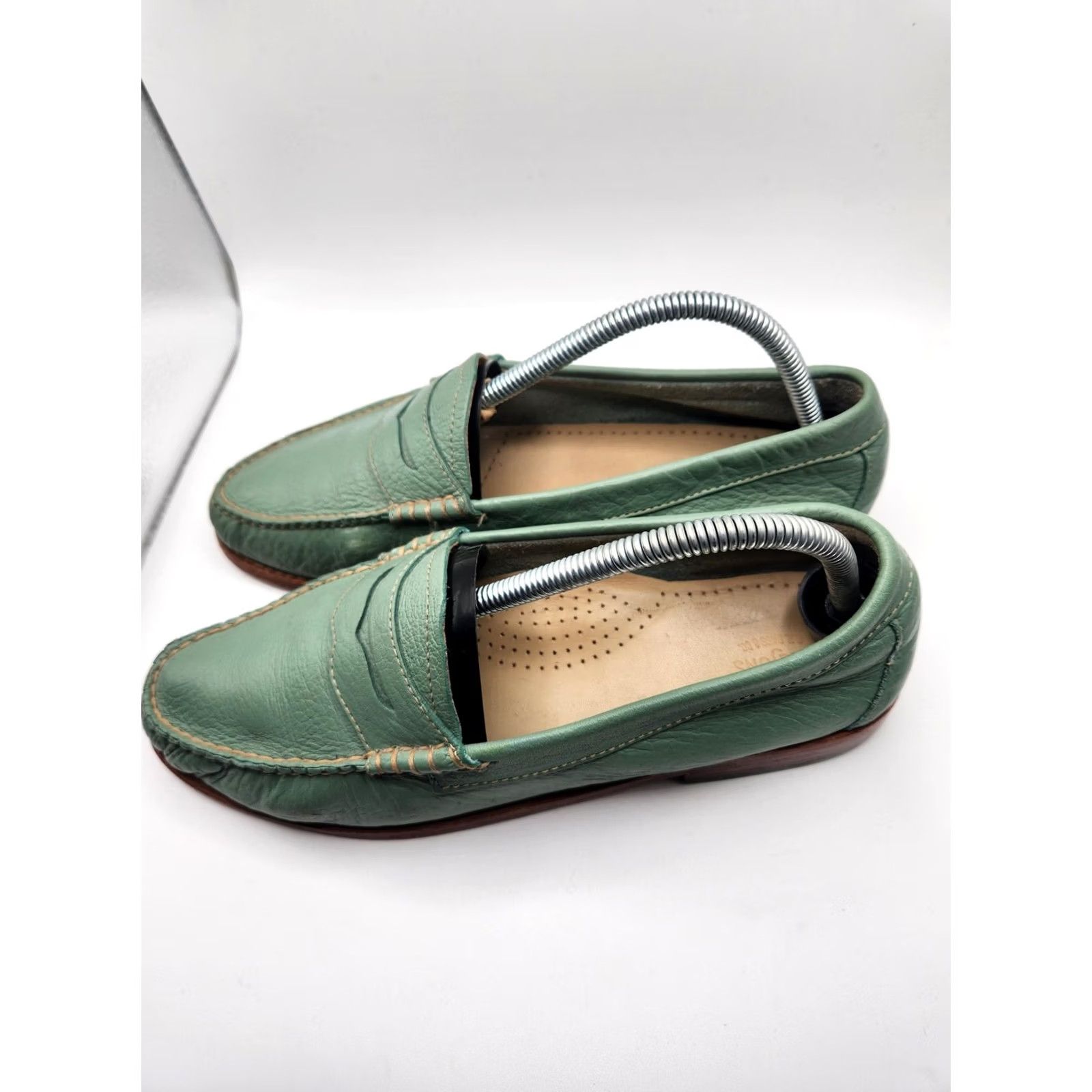 Vintage G.H. Bass & Co. Weejuns Leather Penny Loafers Dress Womens 9 M Green Shoes Size M / US 6-8 / IT 42-44 - 2 Thumbnail