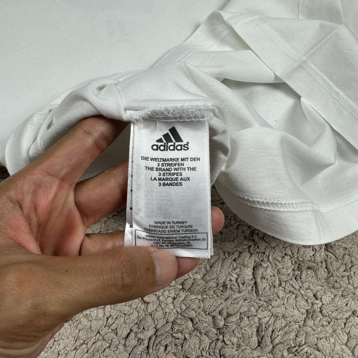 Vintage Vintage Adidas Real Madrid Zidane 5 T-shirt Size US M / EU 48-50 / 2 - 19 Thumbnail