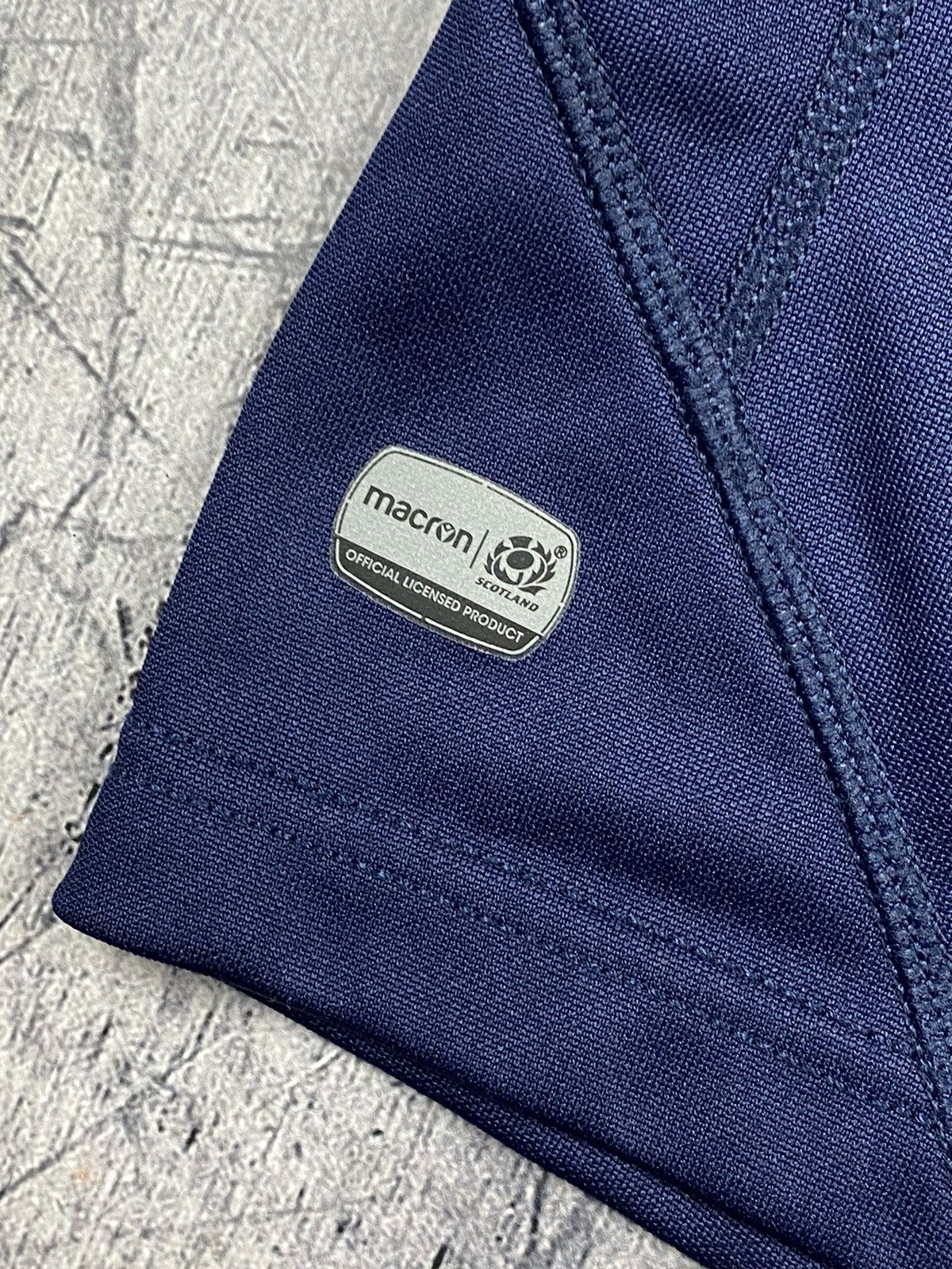 Other Macron Scotland Rugby Jersey Tee Rare Y2k Drill Hype Size US M / EU 48-50 / 2 - 10 Thumbnail