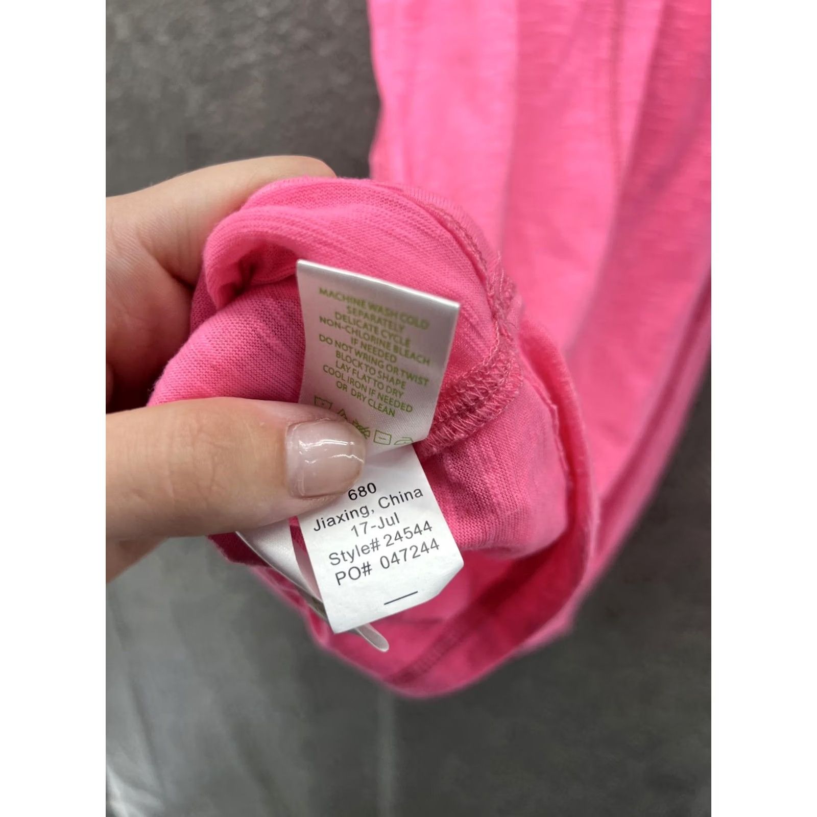 Lilly Pulitzer Lilly Pulitzer Luxletic Tank Top Womens Small Pink Racerback Athletic 24544 Size S / US 4 / IT 40 - 3 Thumbnail