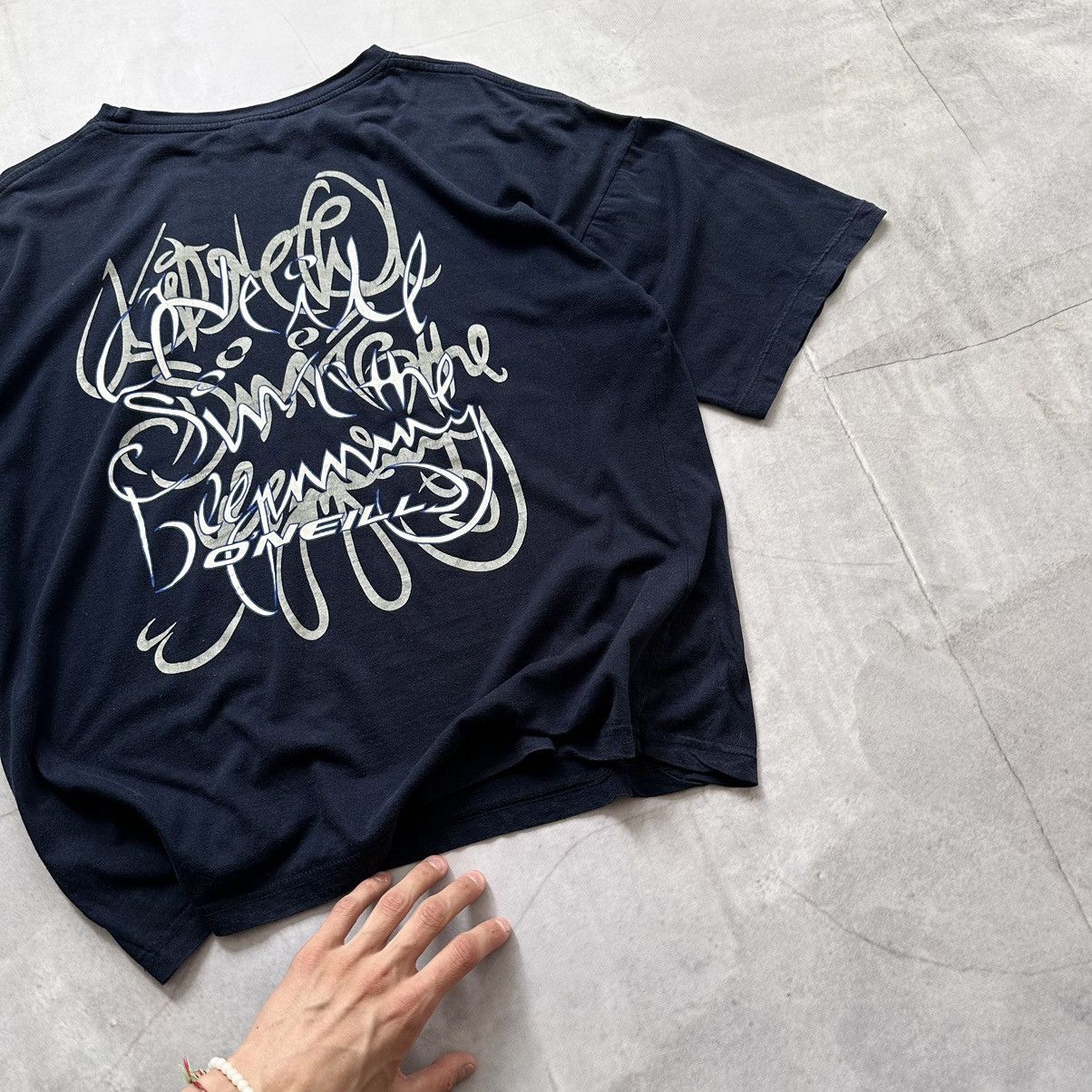 O'Neill 00s Oneill Tribal Big Logo Boxy T Shirt Oakley Mambo Vibe Size US L / EU 52-54 / 3 - 6 Thumbnail