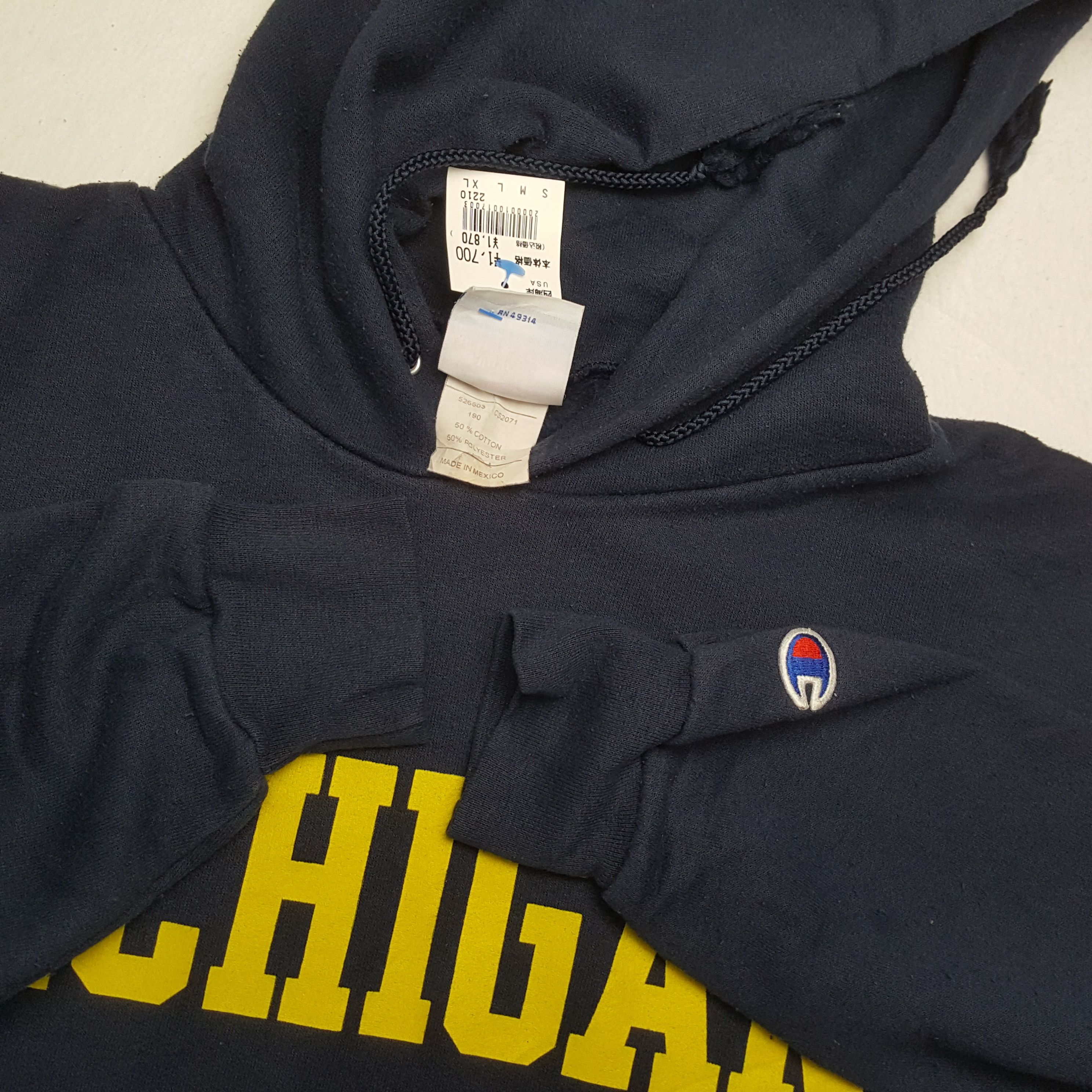 Champion × NFL × Vintage Vintage MICHIGAN WOLVERINES x CHAMPION NFL Hoodies Size US S / EU 44-46 / 1 - 9 Thumbnail