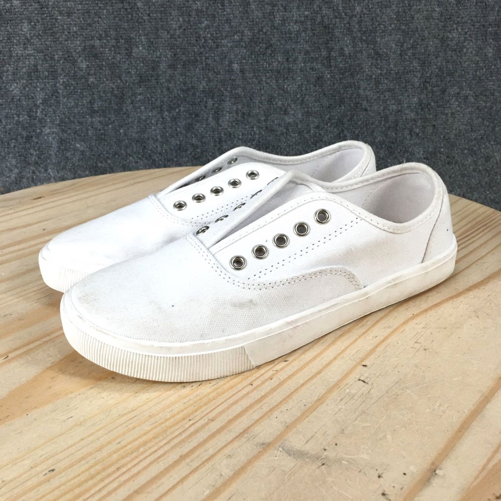 Vintage Time and Tru Shoes Womens White Casual Sneakers Canvas Round Toe Low Top Size M / US 6-8 / IT 42-44 - 3 Thumbnail