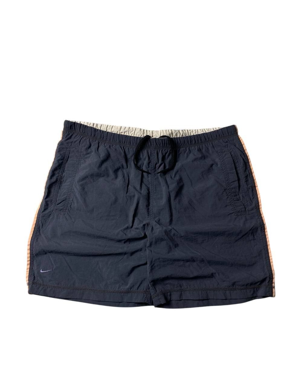 Nike 90's Vintage Nike Nylon Reflective Shorts Y2K Size US 32 / EU 48 - 1 Thumbnail