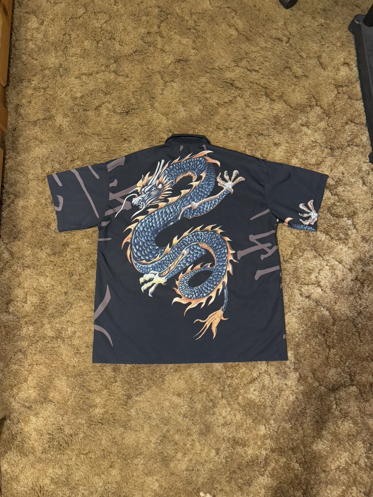 Vintage Vintage Y2K Button Up Dragon Shirt Large Size US L / EU 52-54 / 3 - 3 Thumbnail