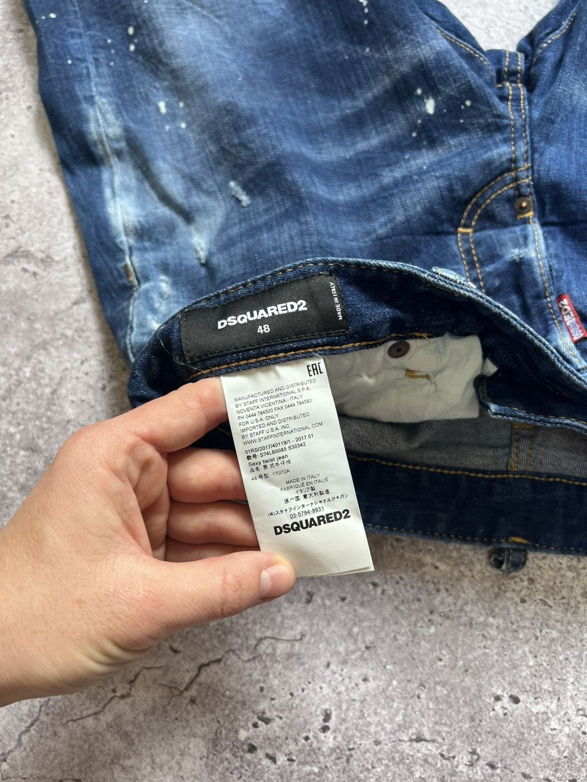 Dsquared2 Dsquared2 Men's Distressed Denim Sexy Twist Jeans Casual Size US 32 / EU 48 - 14 Thumbnail
