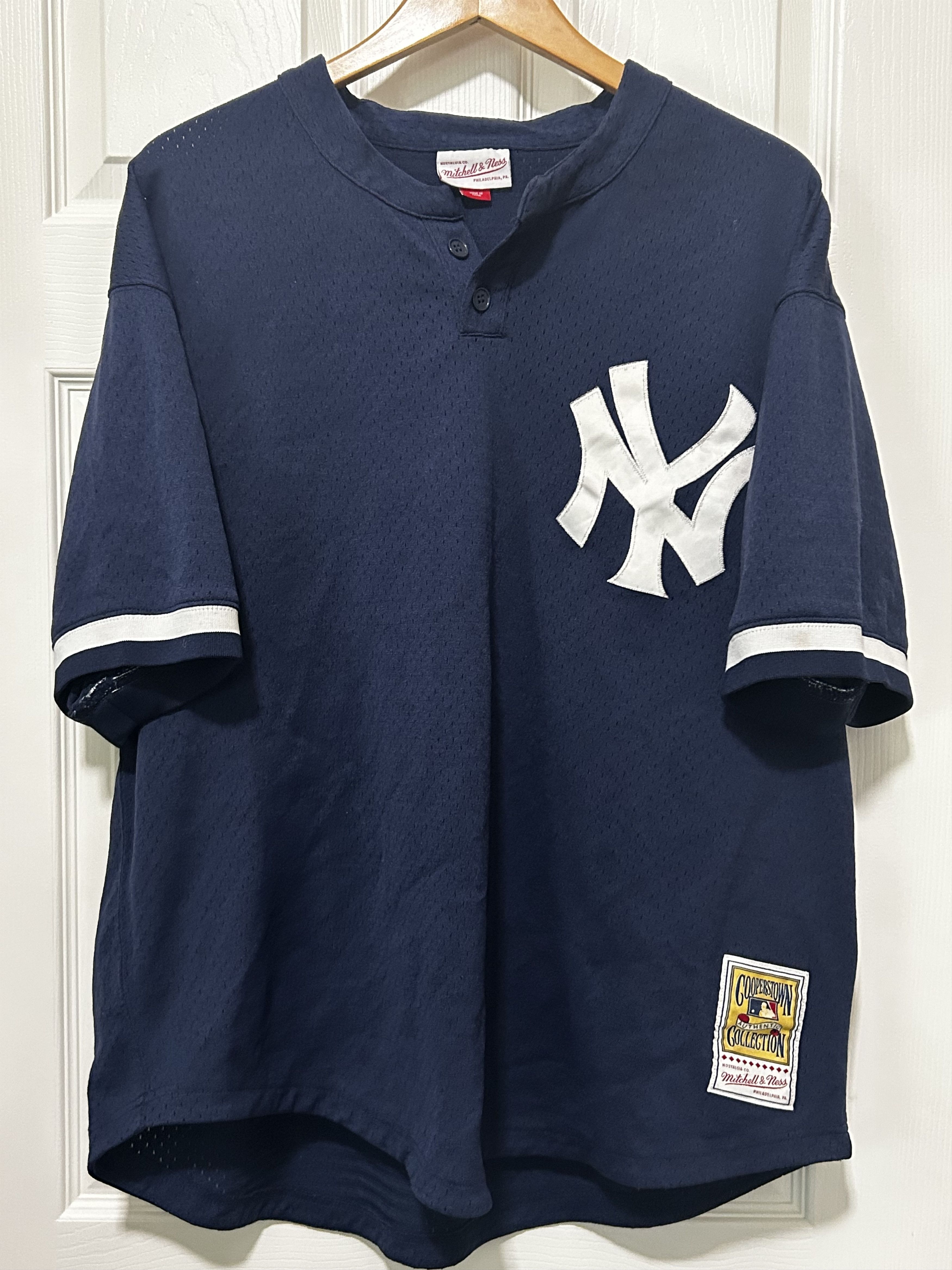 Mitchell & Ness New York Yankees Mariano Rivera Mitchell and Ness BP Jersey Size US XXL / EU 58 / 5 - 1 Thumbnail