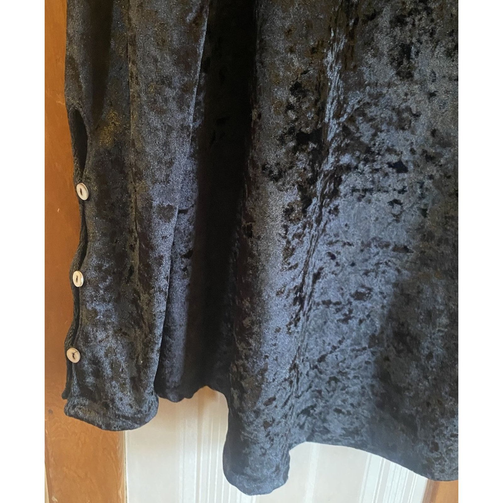 Other Umgee Velvet Black Top Women’s Shirt Medium Size M / US 6-8 / IT 42-44 - 4 Thumbnail