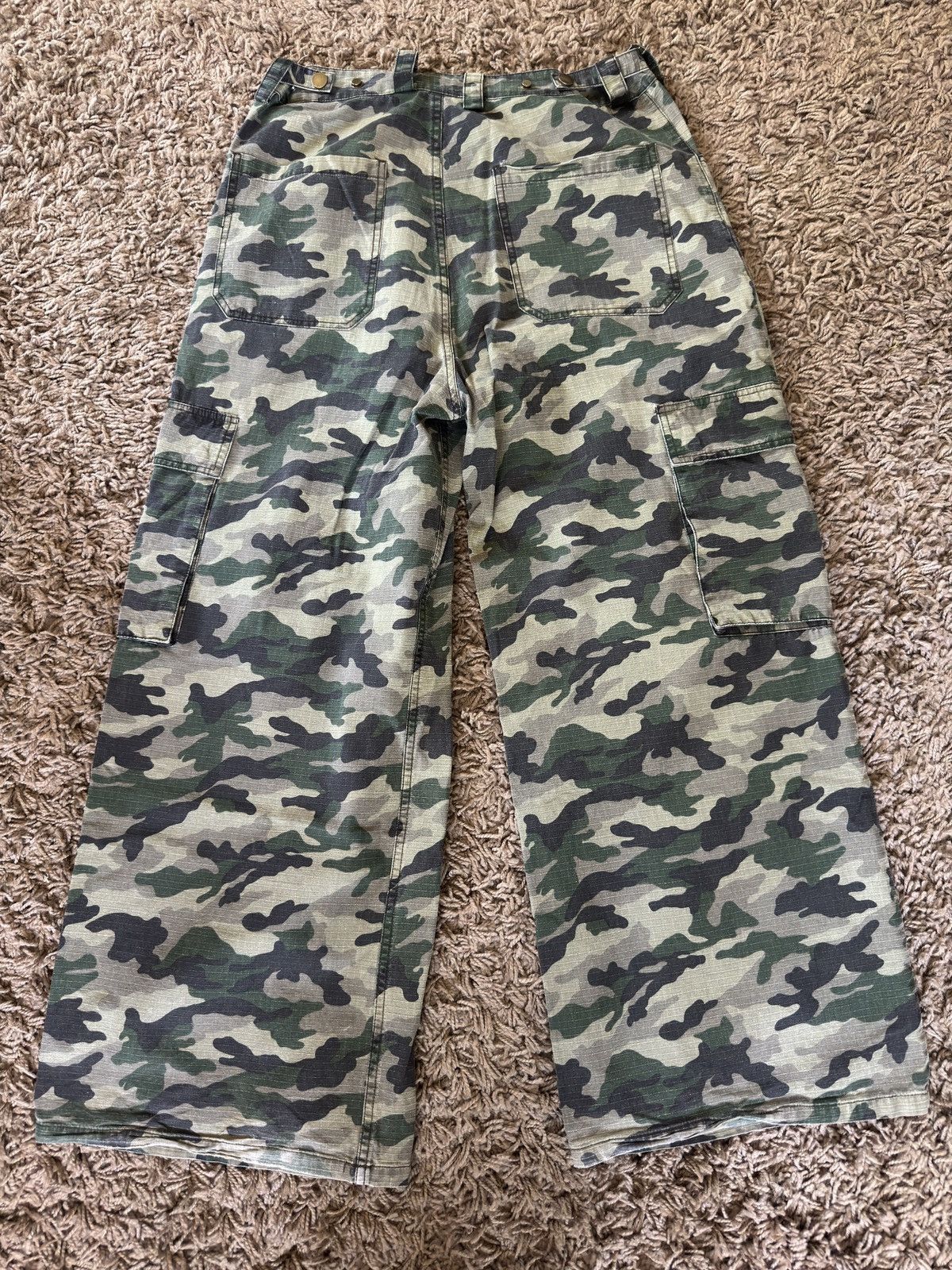 Other Hidden Season Camo Baggy Jeans Size 30 Size US 30 / EU 46 - 2 Thumbnail