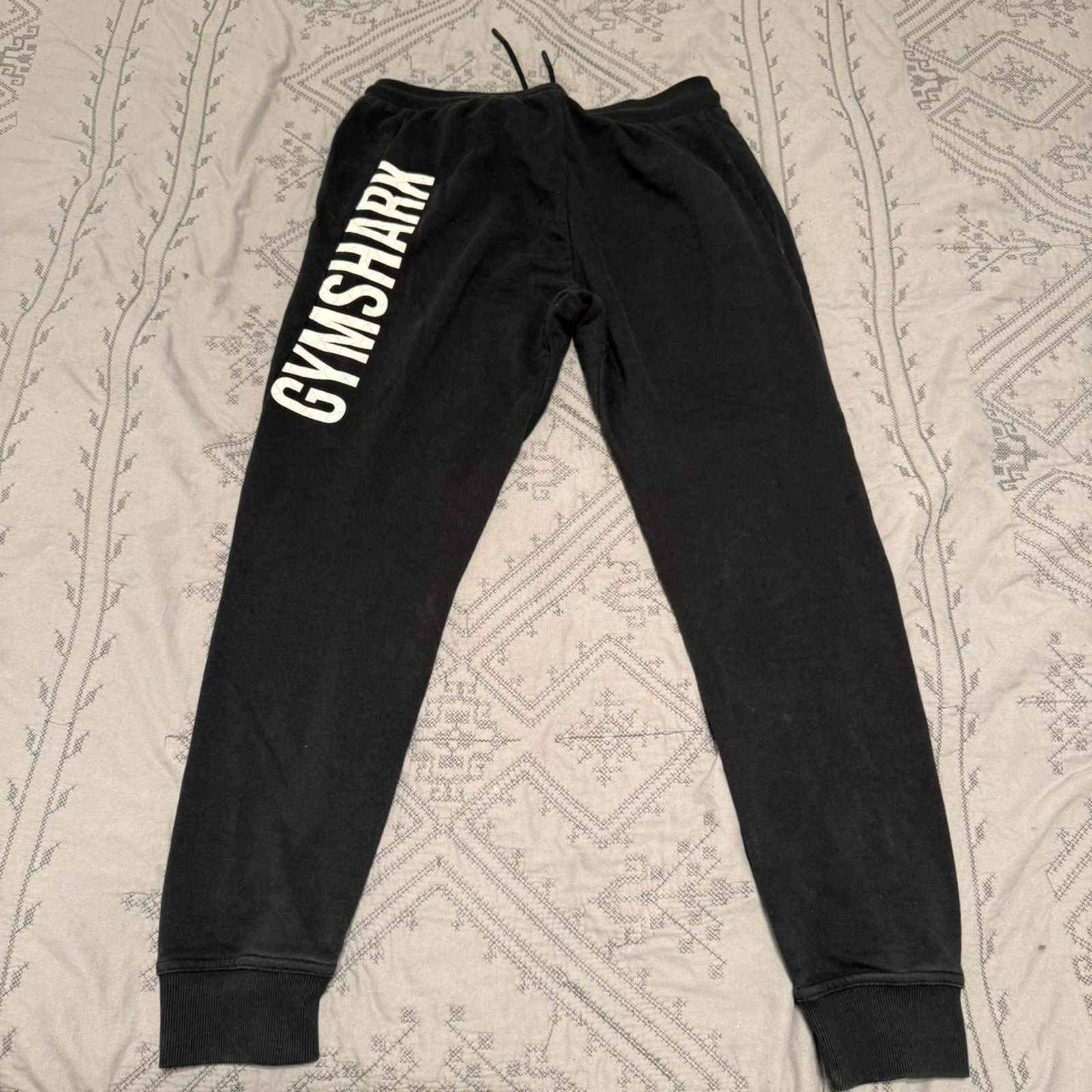 Gymshark Woman’s Gymshark black sweatpants with white logo size M Size 36" / US 14 / IT 50 - 2 Thumbnail