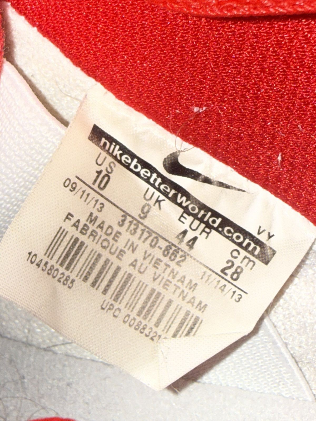 Nike Nike SB Dunk - Valentine's Day (2014) - Red/White Size US 10 / EU 43 - 6 Thumbnail
