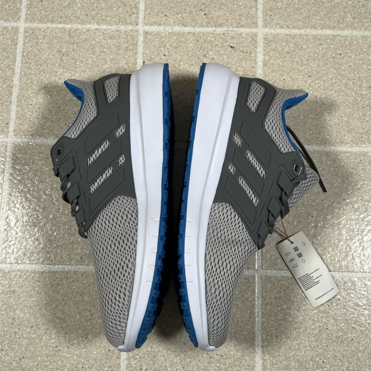 Adidas Authentic Adidas Ultimashow size 10 Gray Running Sneakers Size US 10 / EU 43 - 8 Thumbnail