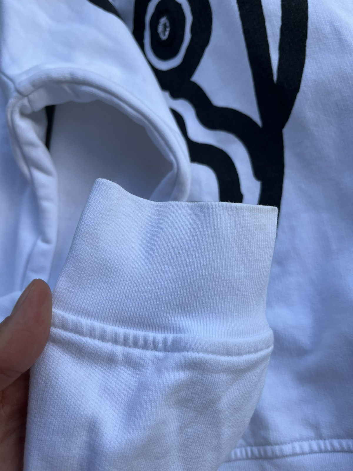 Comme des Garcons SHIRT SS’19 Comme des Garcons SHIRT Cut Out Mask Hoodie Size US M / EU 48-50 / 2 - 13 Thumbnail