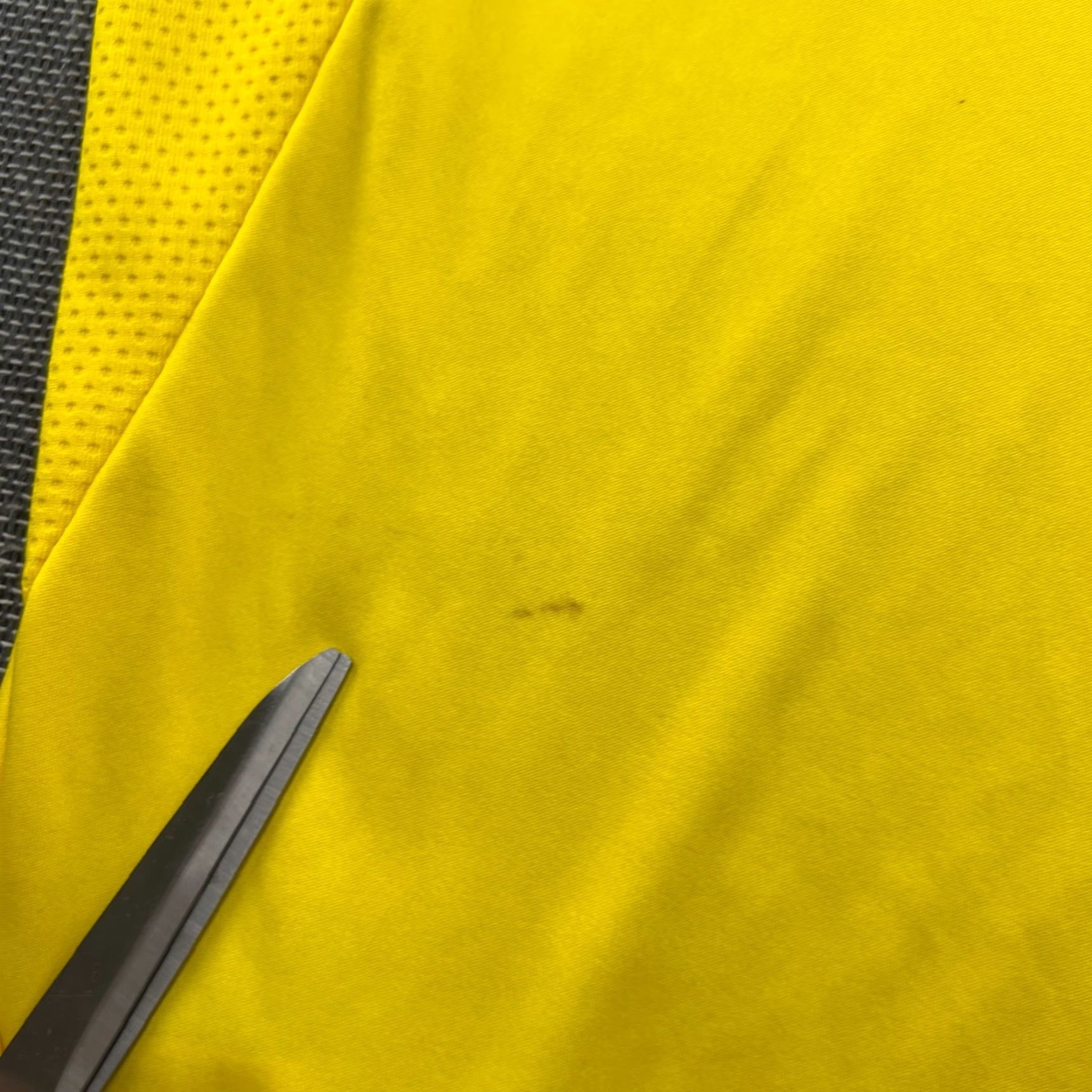 Puma PUMA Borussia Dortmund 2017 2018 Training Football Jersey Mens Medium Adult Short Sleeve Multicolor Polyester Nike Size US L / EU 52-54 / 3 - 4 Thumbnail