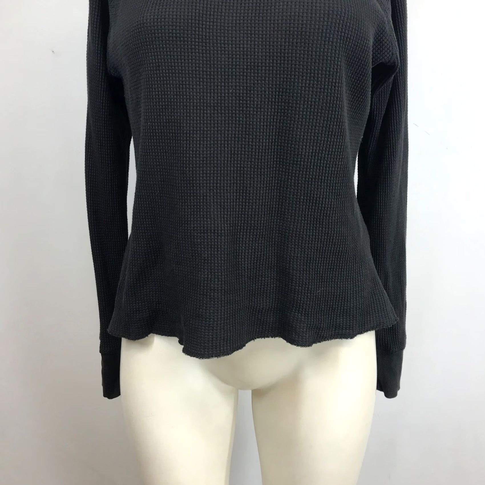 Everlane Everlane Black Waffle Knit Thermal Top Raglan Long Sleeve Small Women Crew Neck Shirt Size S / US 4 / IT 40 - 3 Thumbnail