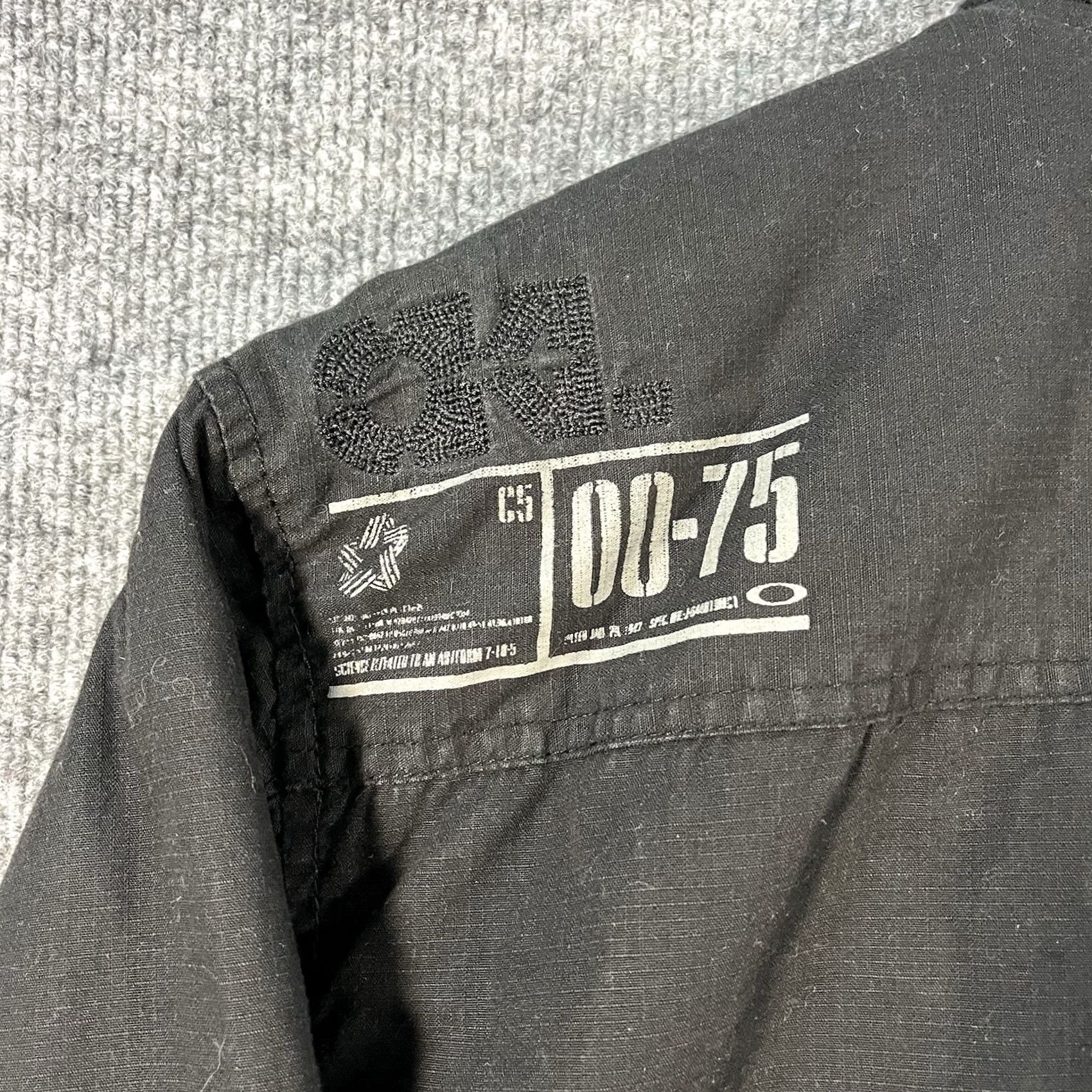 Oakley Oakley Jacket Mens M Black Mtn Div C5 00-75 Field Puffer Tactical Full Zip Soft Size US M / EU 48-50 / 2 - 7 Thumbnail