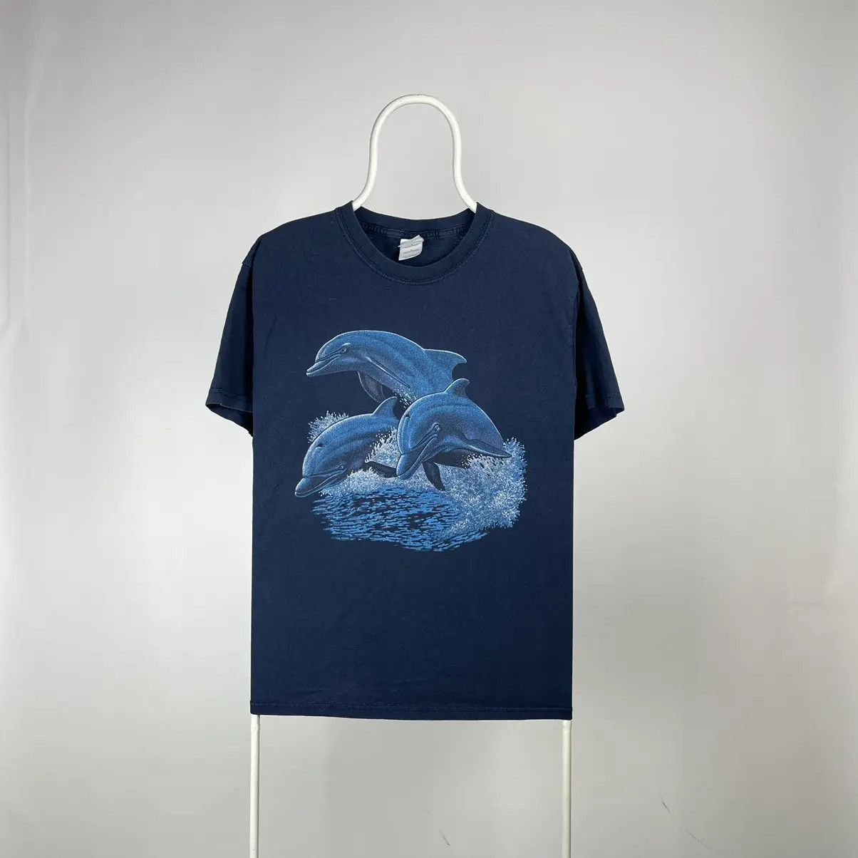 Band Tees Art dolphin T-shirt vintage band tee size Large Size US L / EU 52-54 / 3 - 1 Thumbnail