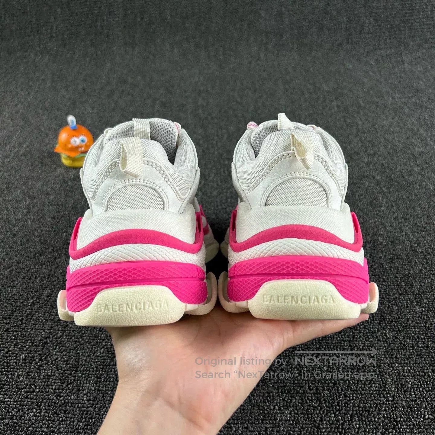 Balenciaga balenciaga triples dad sneakers in pink. Size US 5 / IT 35 - 5 Thumbnail