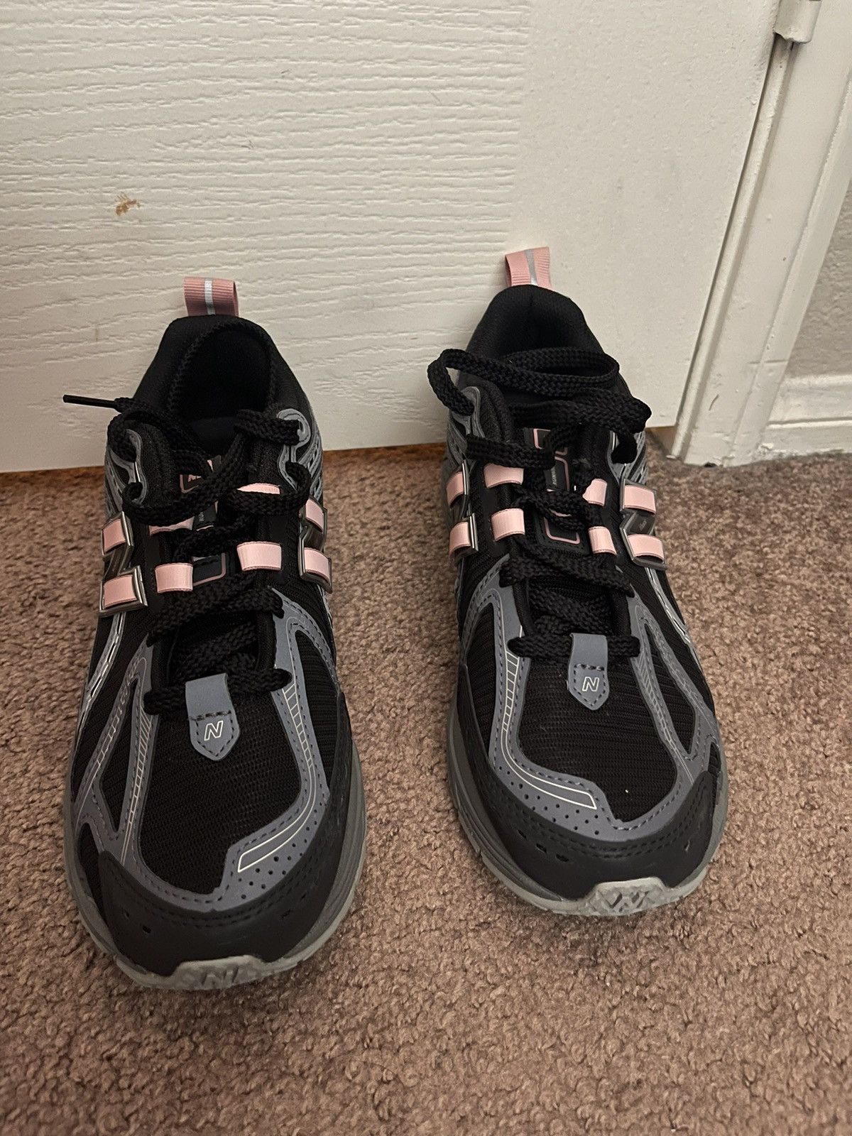 New Balance Classics black pink 1906R Size US 8.5 / IT 38.5 - 3 Thumbnail