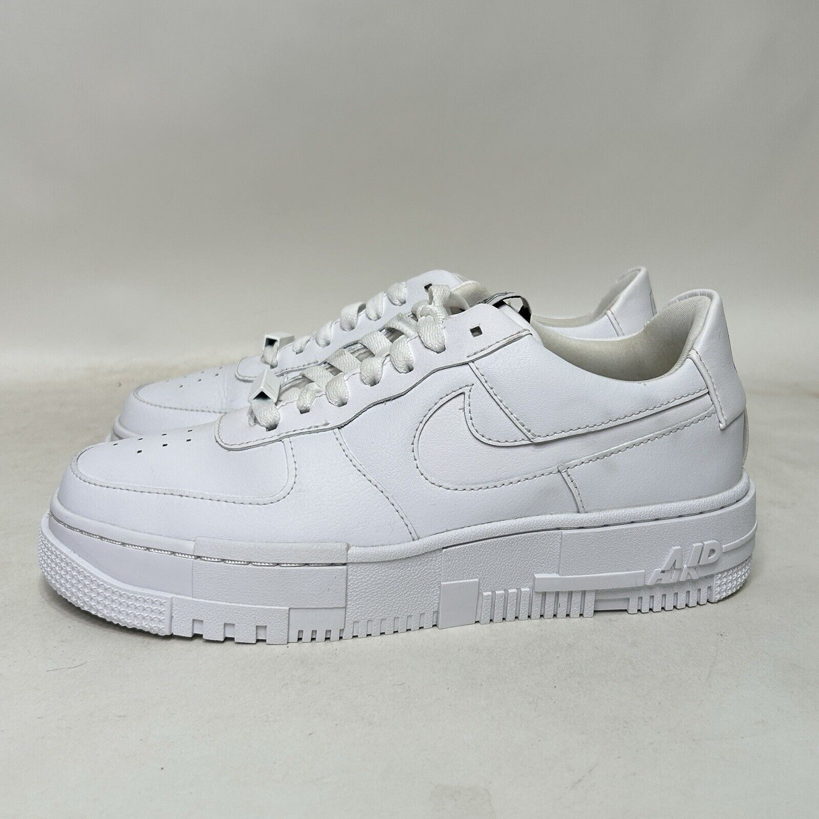 Nike Nike Shoes Air Force 1 Low Pixel WMNS “Triple White” 2024 Size US 8.5 / IT 38.5 - 6 Thumbnail
