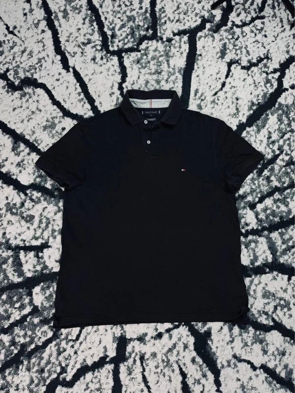 Tommy Hilfiger Tommy Hilfiger black M logo polo shirt Size US M / EU 48-50 / 2 - 1 Thumbnail