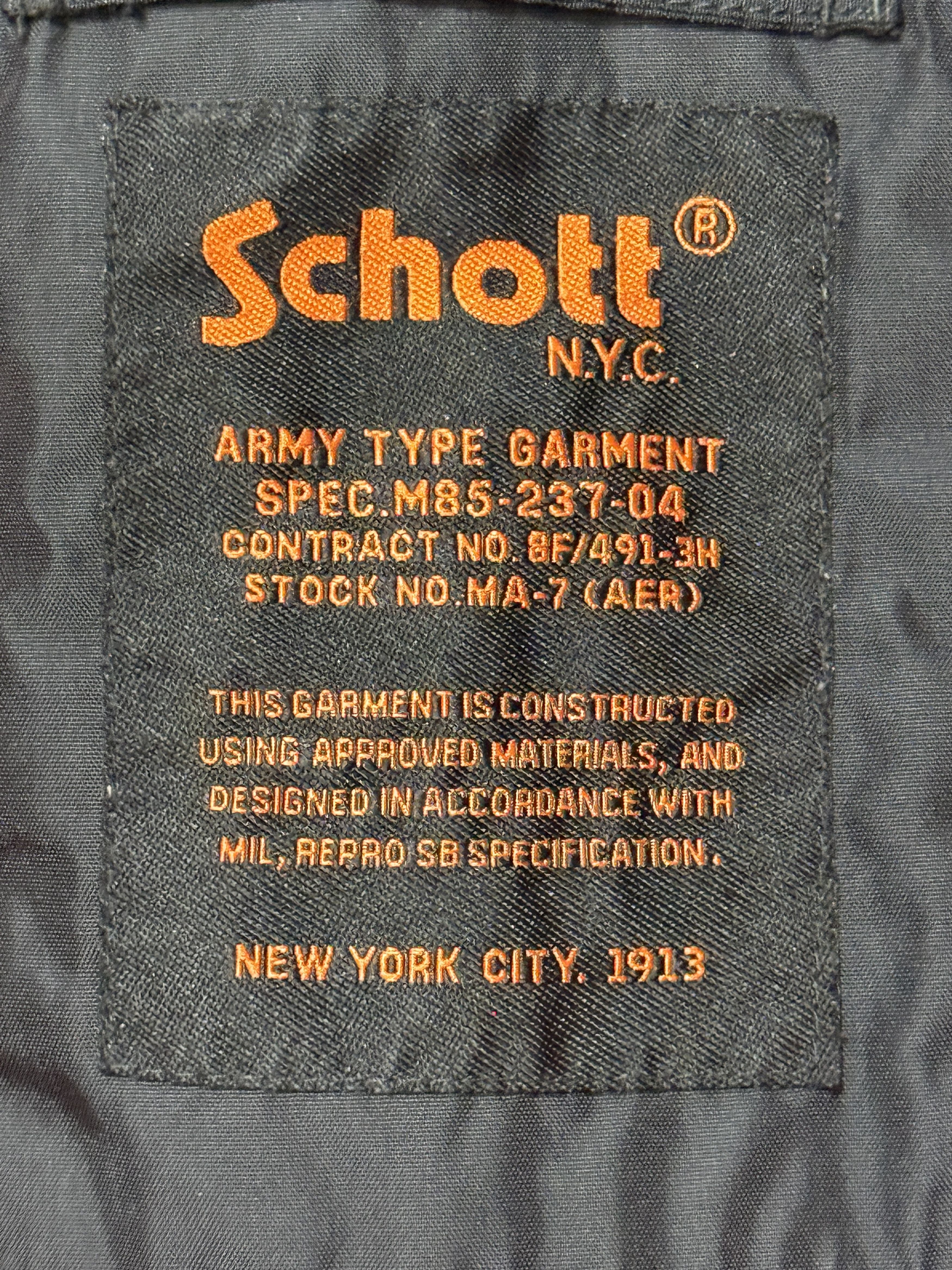 Schott Schott bomber military hooded jacket puffer size xl Size US XL / EU 56 / 4 - 11 Thumbnail