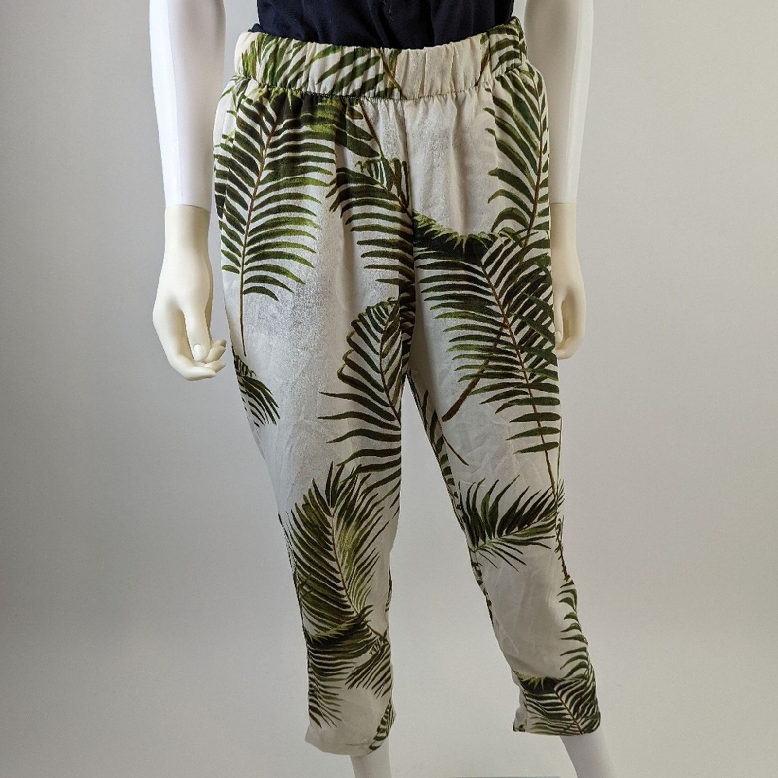 H&M H&M Tropical Pants 6 Size 28" / US 6 / IT 42 - 4 Thumbnail