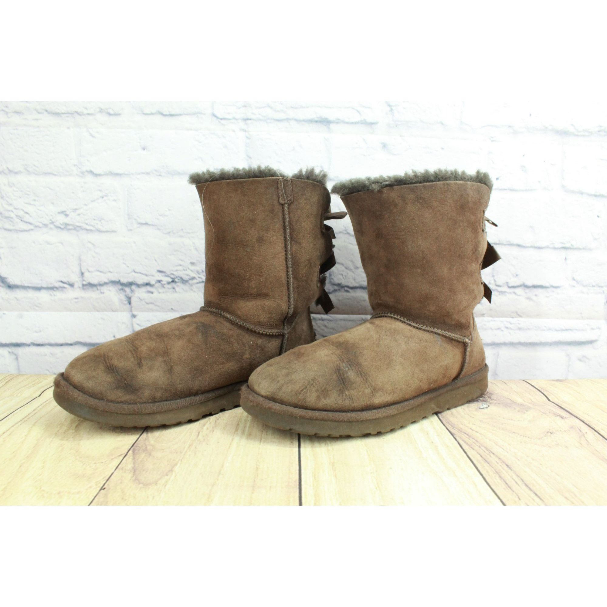 Ugg UGG Australia Bailey Bow Women's Shearling Winter Boots Size US 8 / IT 38 - 2 Thumbnail