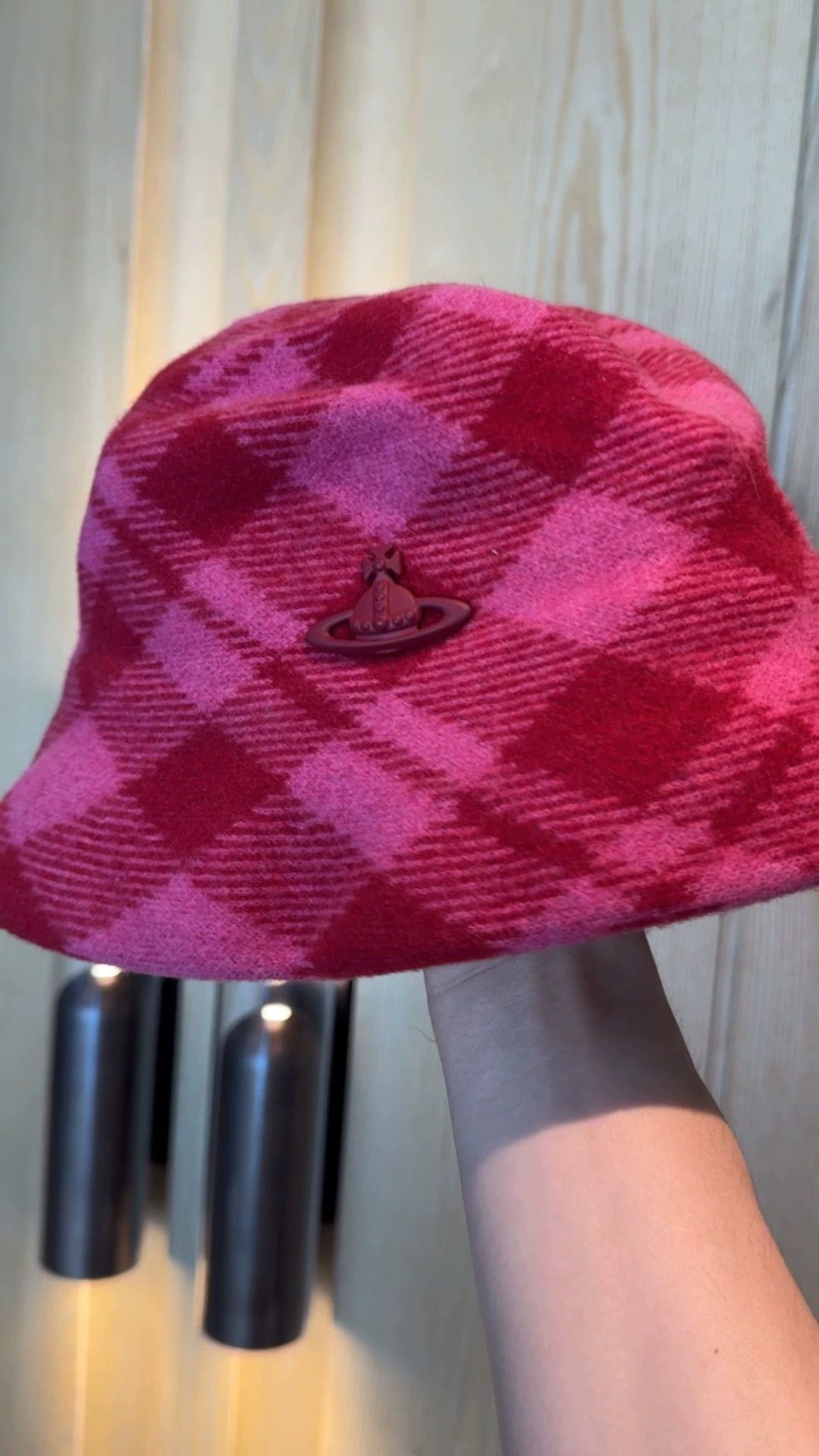 Vivienne Westwood Vivienne Westwood Pink Check Fisherman Cap 100% Wool OS Size ONE SIZE - 1 Thumbnail