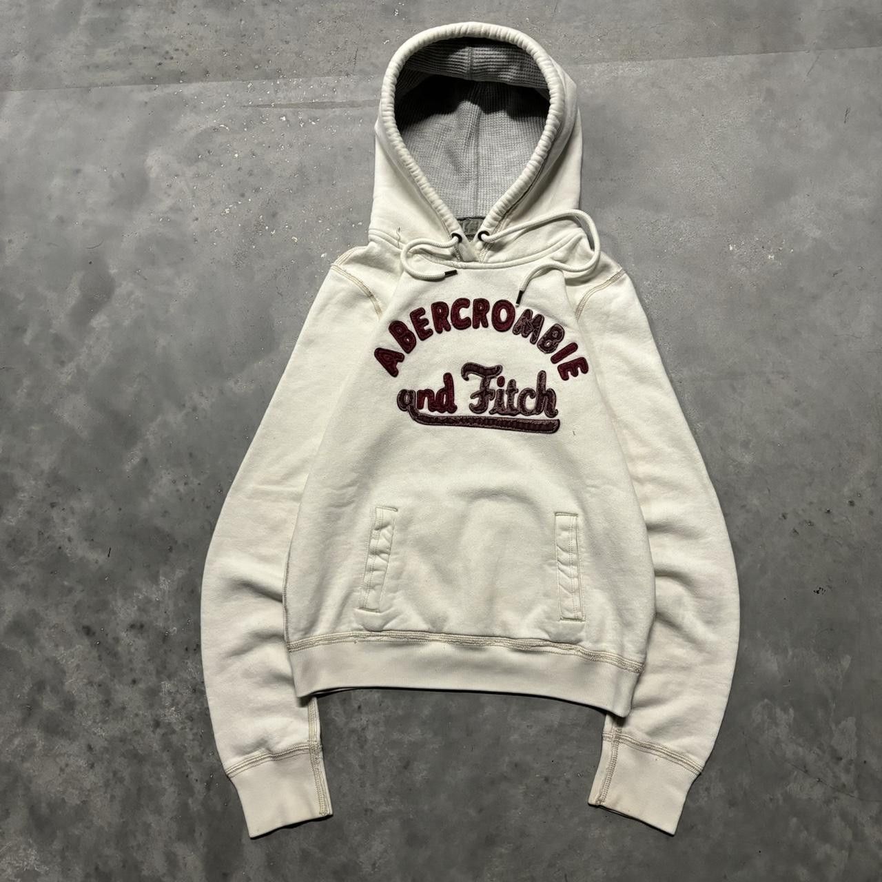 Abercrombie & Fitch × Vintage Crazy Vintage Y2K/2000s Cute White Abercrombie & Fitch Spellout Hoodie! Size S / US 4 / IT 40 - 1 Thumbnail