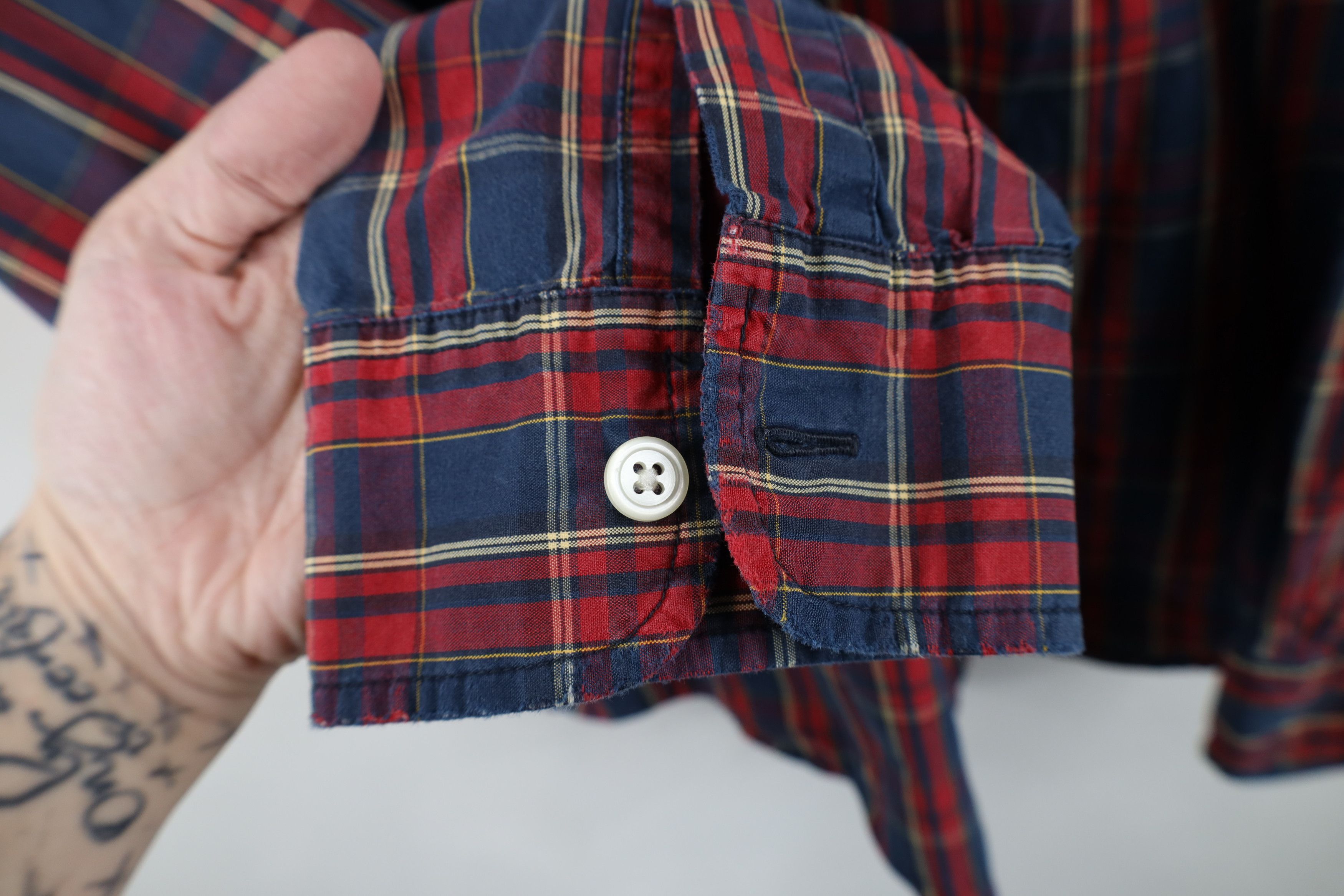 Abercrombie & Fitch Vintage Abercrombie & Fitch Collared Button Down Shirt Size US L / EU 52-54 / 3 - 7 Thumbnail