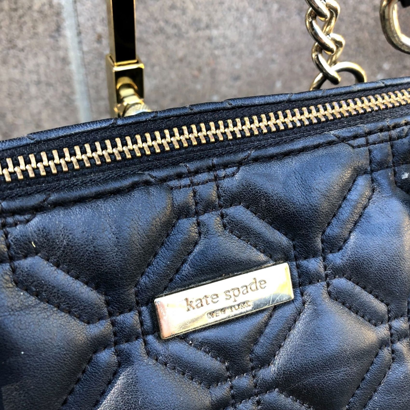 Vintage KATE SPADE Rachelle Astor Quilted Court Purse Women's Shoulder Bag Leather Bag Black Satchel/Top Handle Bag Size ONE SIZE - 6 Thumbnail