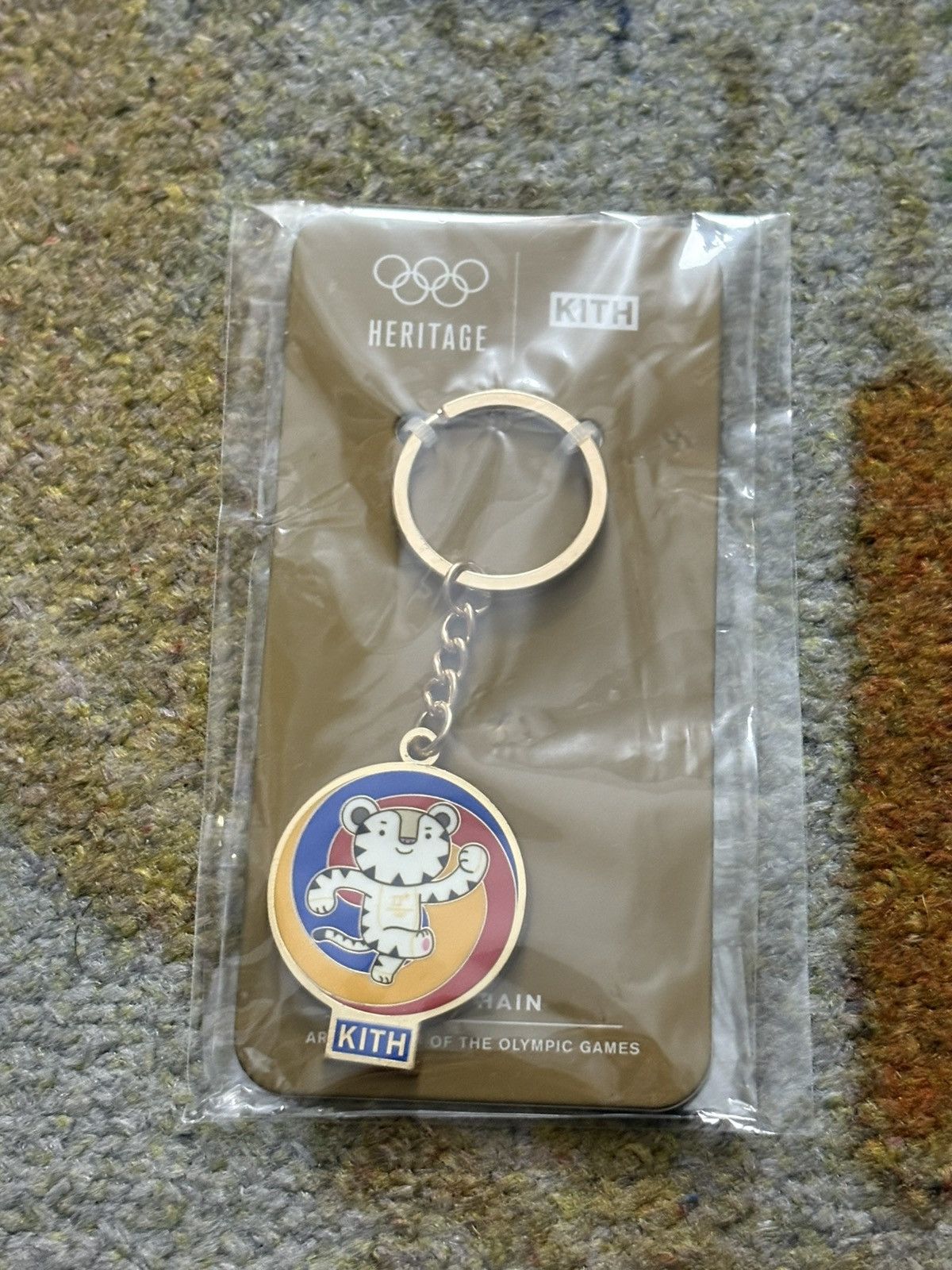Kith KITH X OLYMPICS PYEONGCHANG HERITAGFE KEYRING Size ONE SIZE - 1 Thumbnail