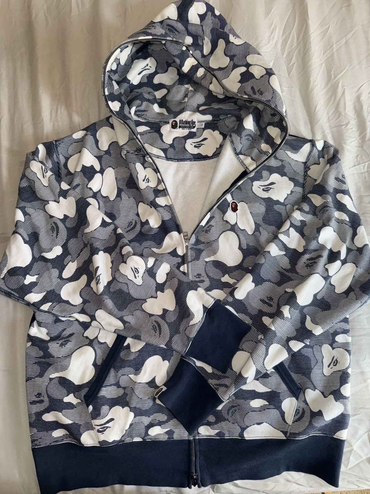 Bape A Bathing Ape Camo Hoodie Size US L / EU 52-54 / 3 - 2 Thumbnail