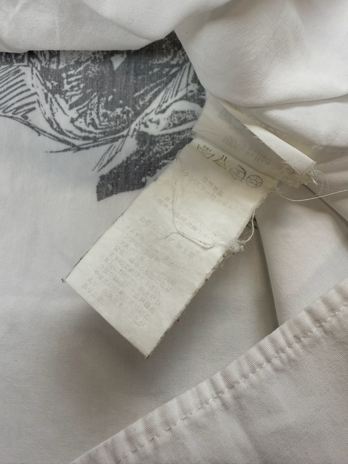 Raf Simons SS04 Raf Simons ‘Siddhartha’ Lithograph White Button Up Shirt Size US M / EU 48-50 / 2 - 5 Thumbnail