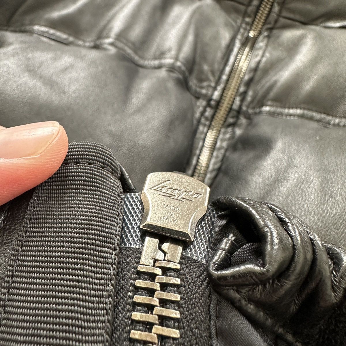 Vetements LEATHER PUFFER JACKET Size US XS / EU 42 / 0 - 7 Thumbnail