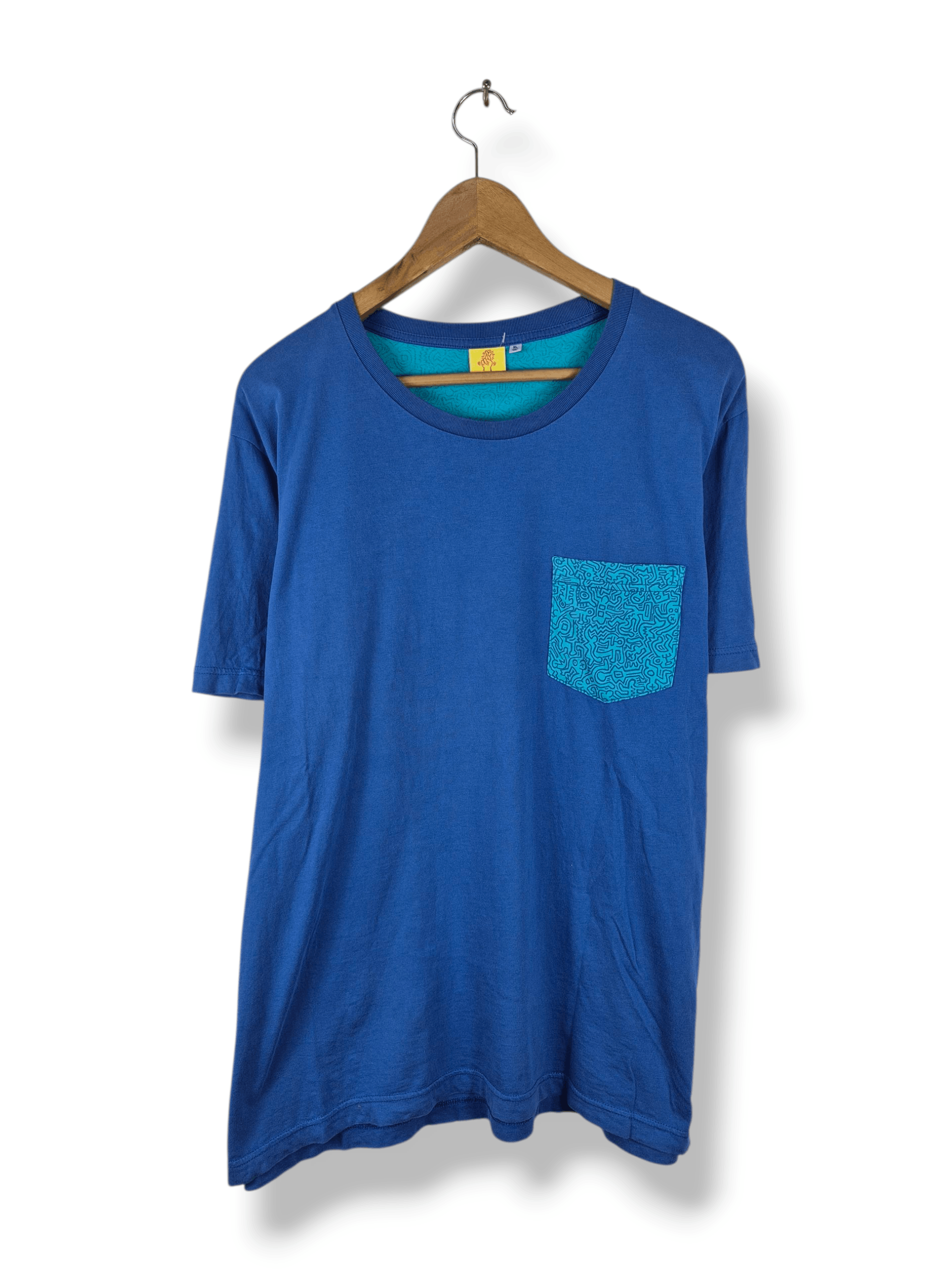 Keith Haring 🔥 Keith Haring Uniqlo Pocket Tee Pop Art Size US XL / EU 56 / 4 - 1 Thumbnail