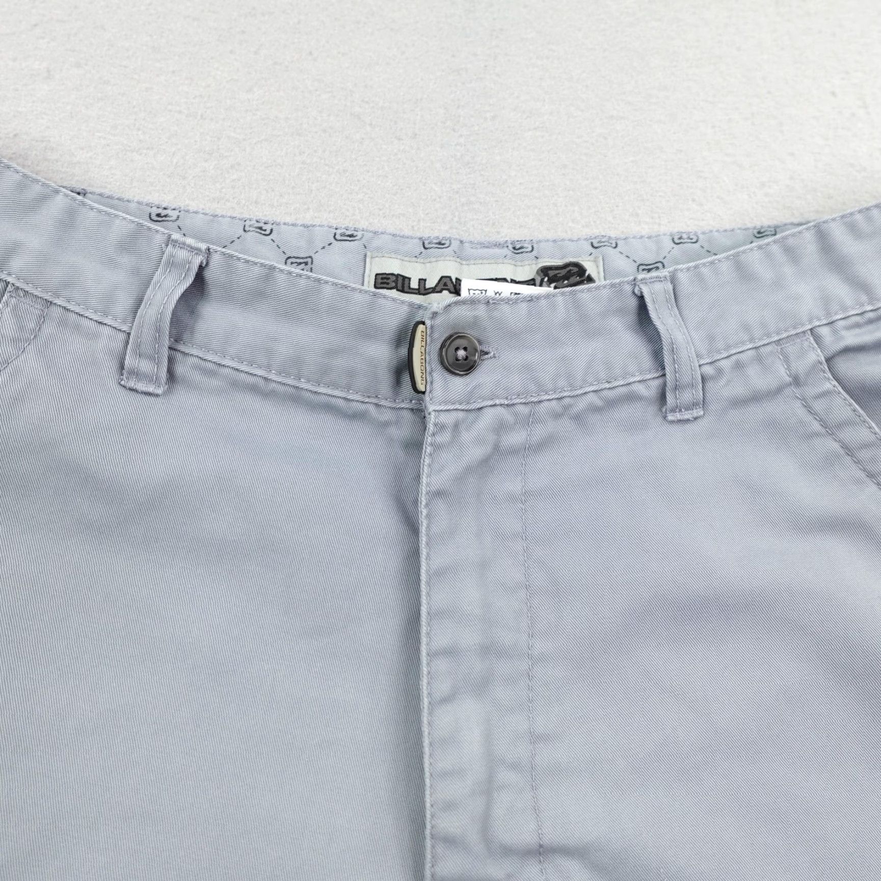 Billabong VINTAGE Billabong Shorts Mens 34 Blue Gray Chino Baggy Skateboarding Skater Y2K Size US 34 / EU 50 - 2 Thumbnail