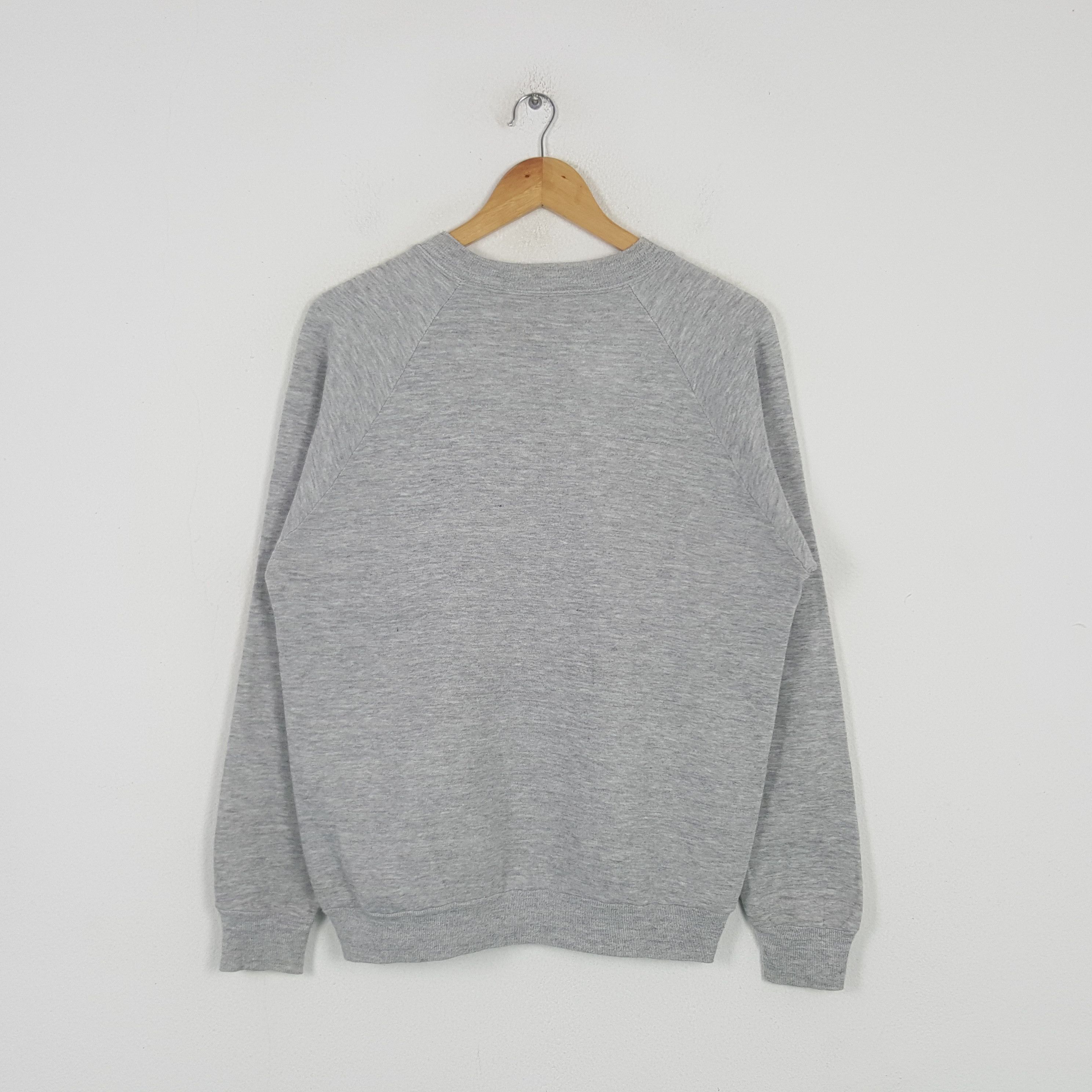 Mickey Mouse Vintage Mickey Mouse Disney Cartoon Sweatshirt C293N20 Size US M / EU 48-50 / 2 - 3 Thumbnail