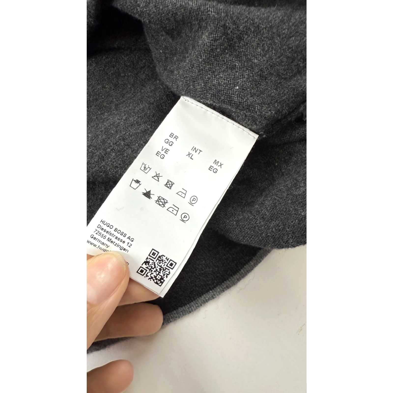 Hugo Boss Hugo Boss Sweater Mens XL Gray V-Neck Slim Fit Cotton Cashmere Pullover with Pockets All Seasons Size US XL / EU 56 / 4 - 7 Thumbnail