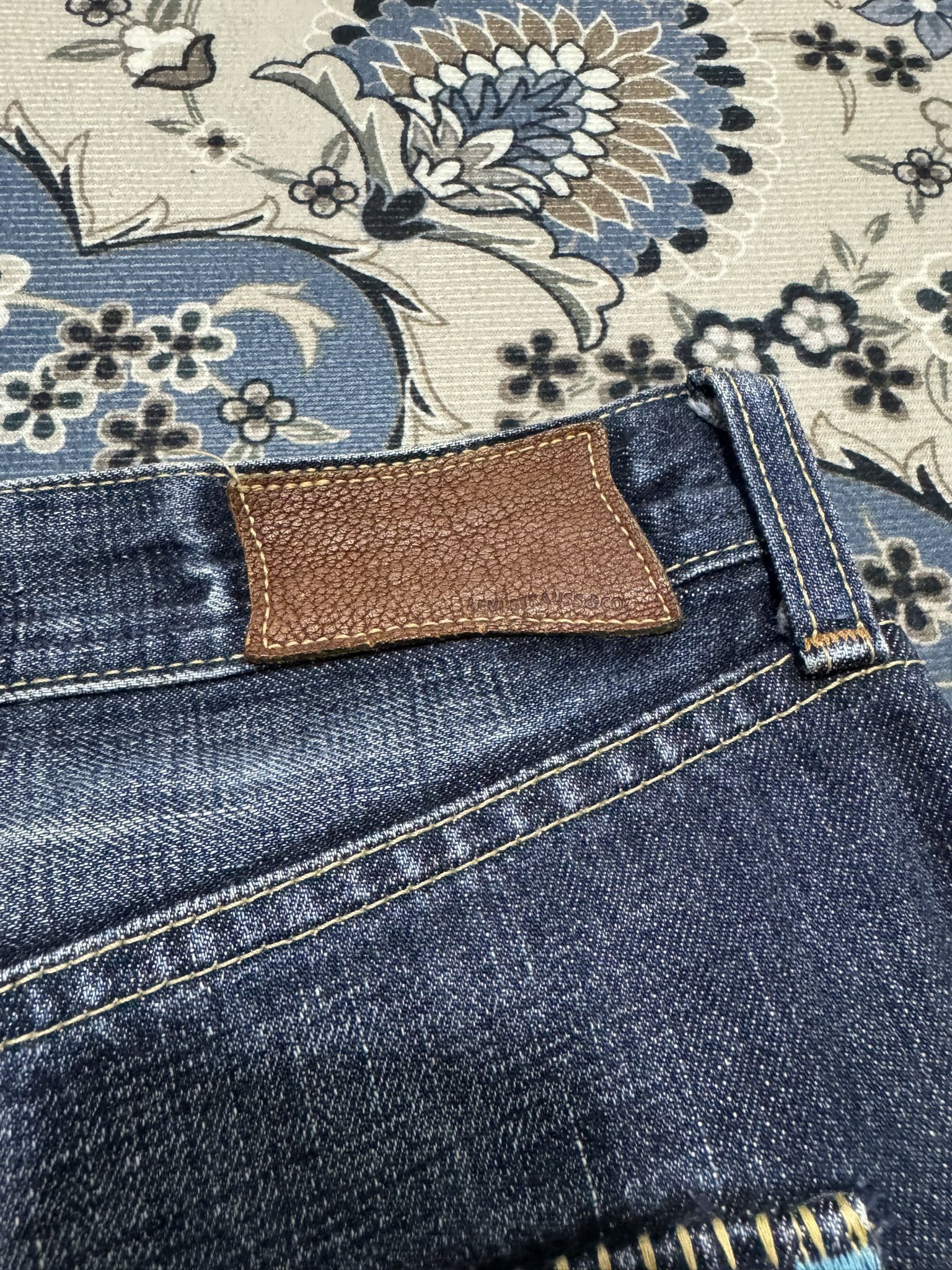 Japanese Brand × Levi's Levi's Distressed Denim Style Rain stone Selvadge Jeans Size US 30 / EU 46 - 10 Thumbnail