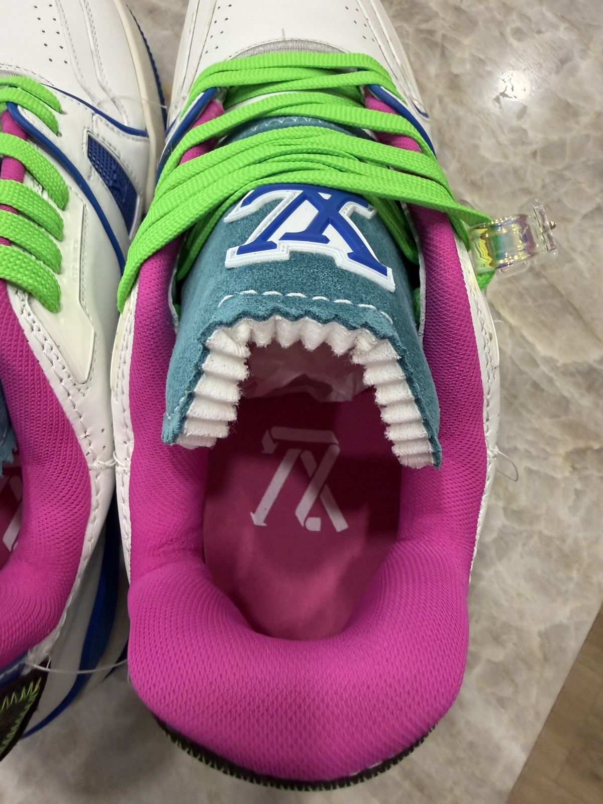 Louis Vuitton LOUIS VUITTON UPCYCLE TRAINER NEON VIRGIL Size US 8 / EU 41 - 12 Thumbnail