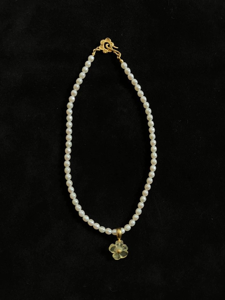 KENZO Gasho cherry blossom pearl necklace