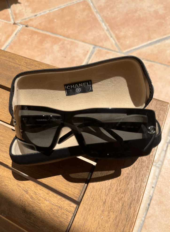 CHANEL Sunglasses 🇺🇸 TAX FREE 5067 Rimless Rhinestones
