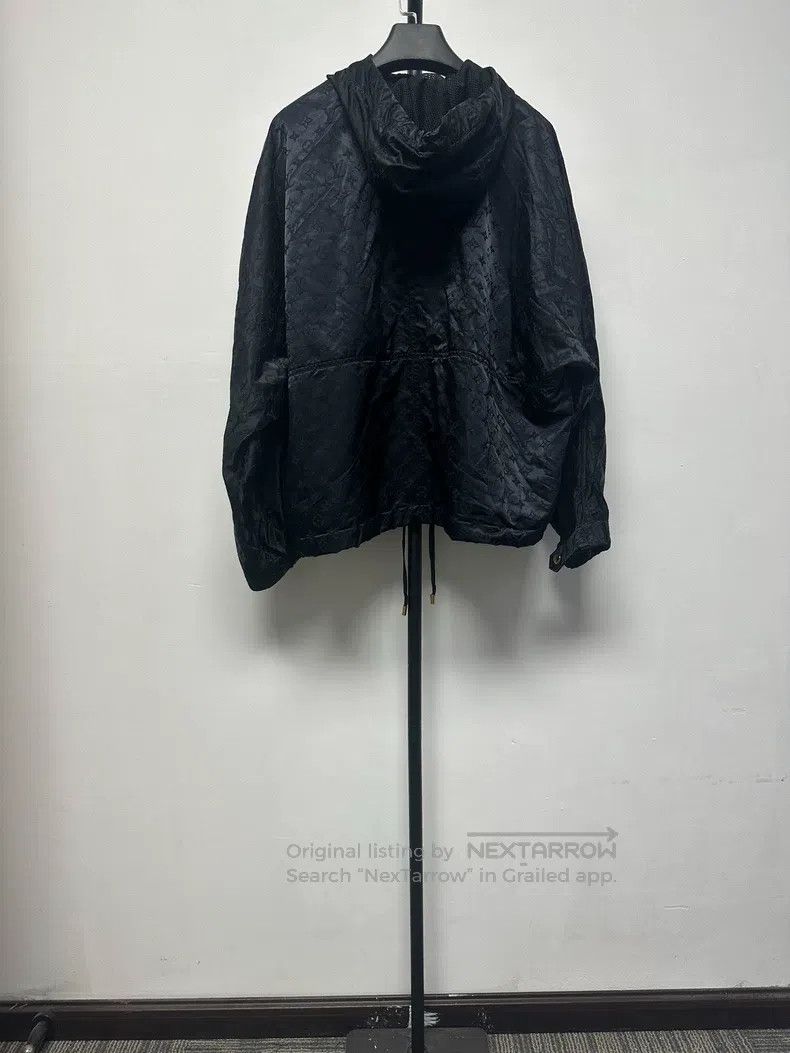 Louis Vuitton Louis Vuitton Full print zip-up hooded parka coat Size US XXS / EU 40 - 2 Thumbnail