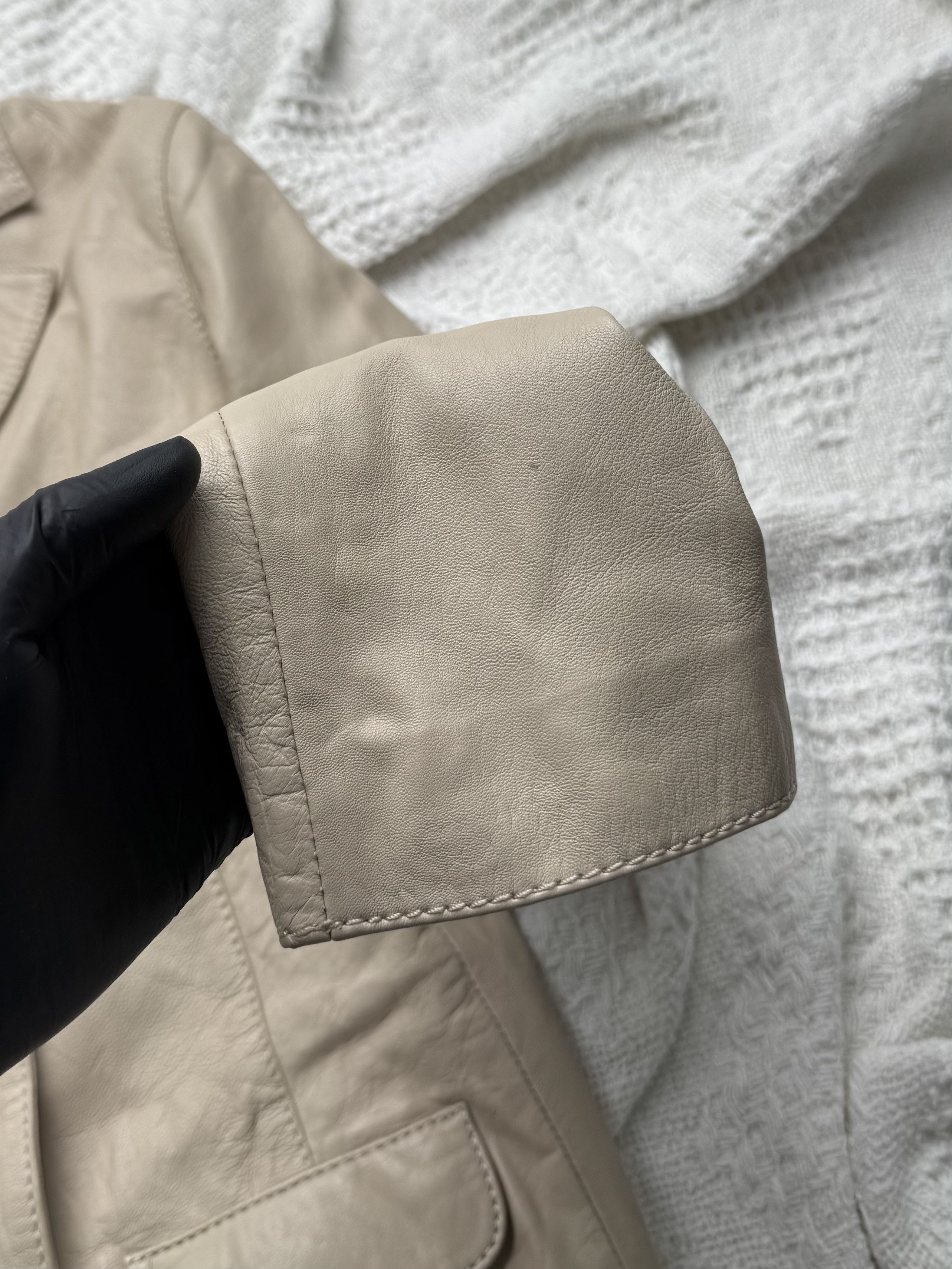 Vintage Vintage Leather Blazer Jacket Button Front Tailored Classic Size S / US 4 / IT 40 - 6 Thumbnail