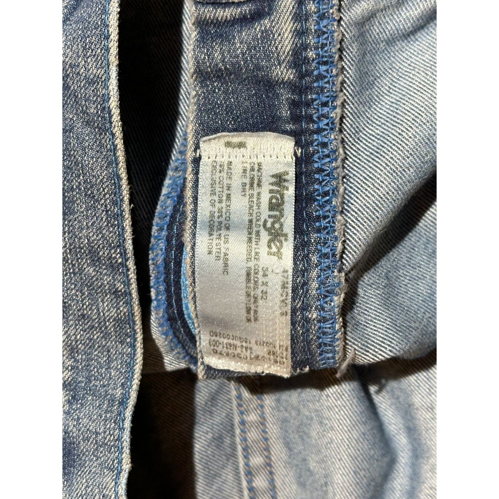 Wrangler Wrangler Blue Jeans Straight Fit Size 34 x 32 Size US 34 / EU 50 - 4 Thumbnail