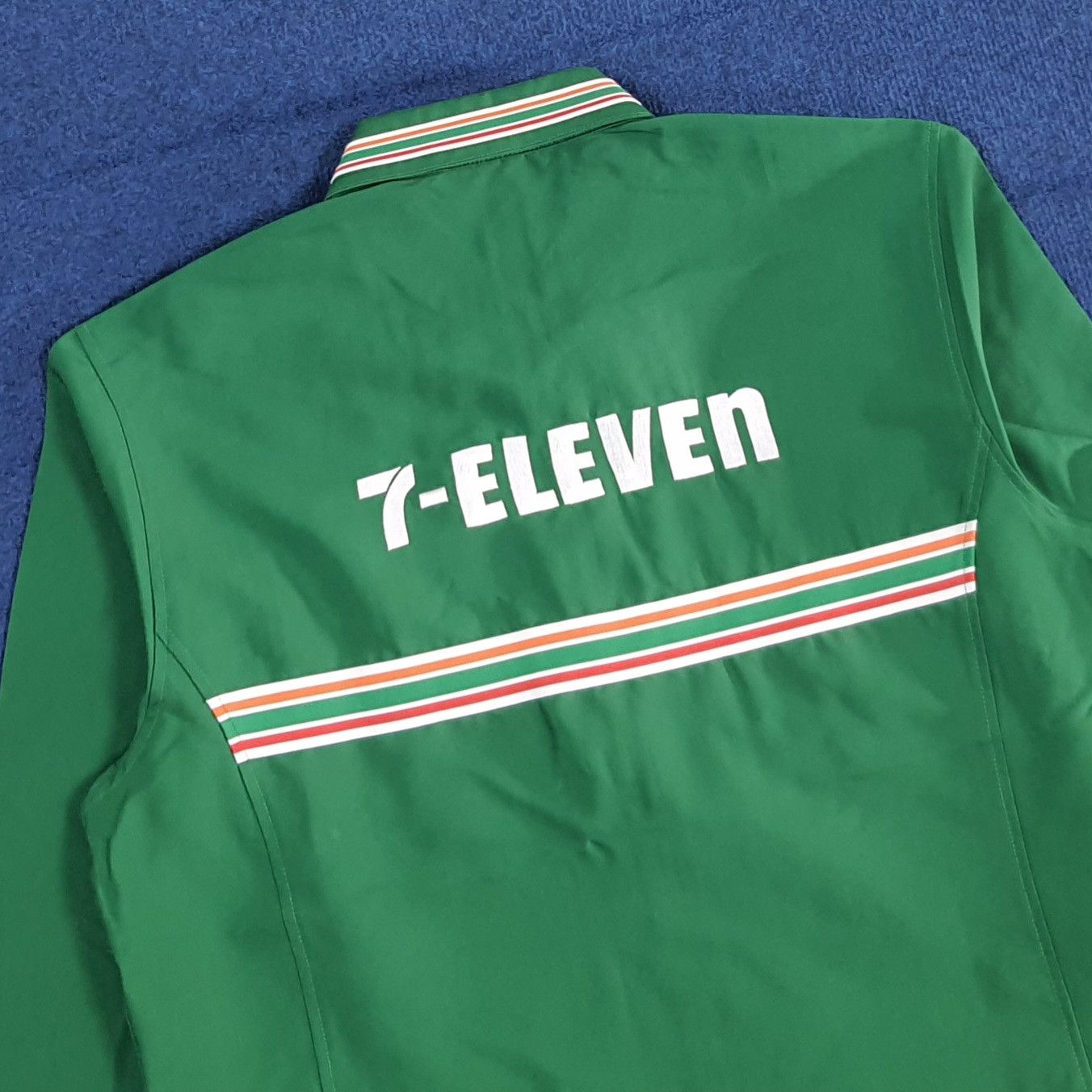 Japanese Brand Vintage 7 Eleven Japan Staff Uniform Jacket C301N5 Size US L / EU 52-54 / 3 - 4 Thumbnail